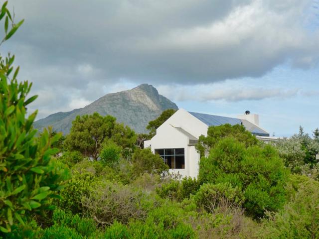 Sky house on Clarens view 3