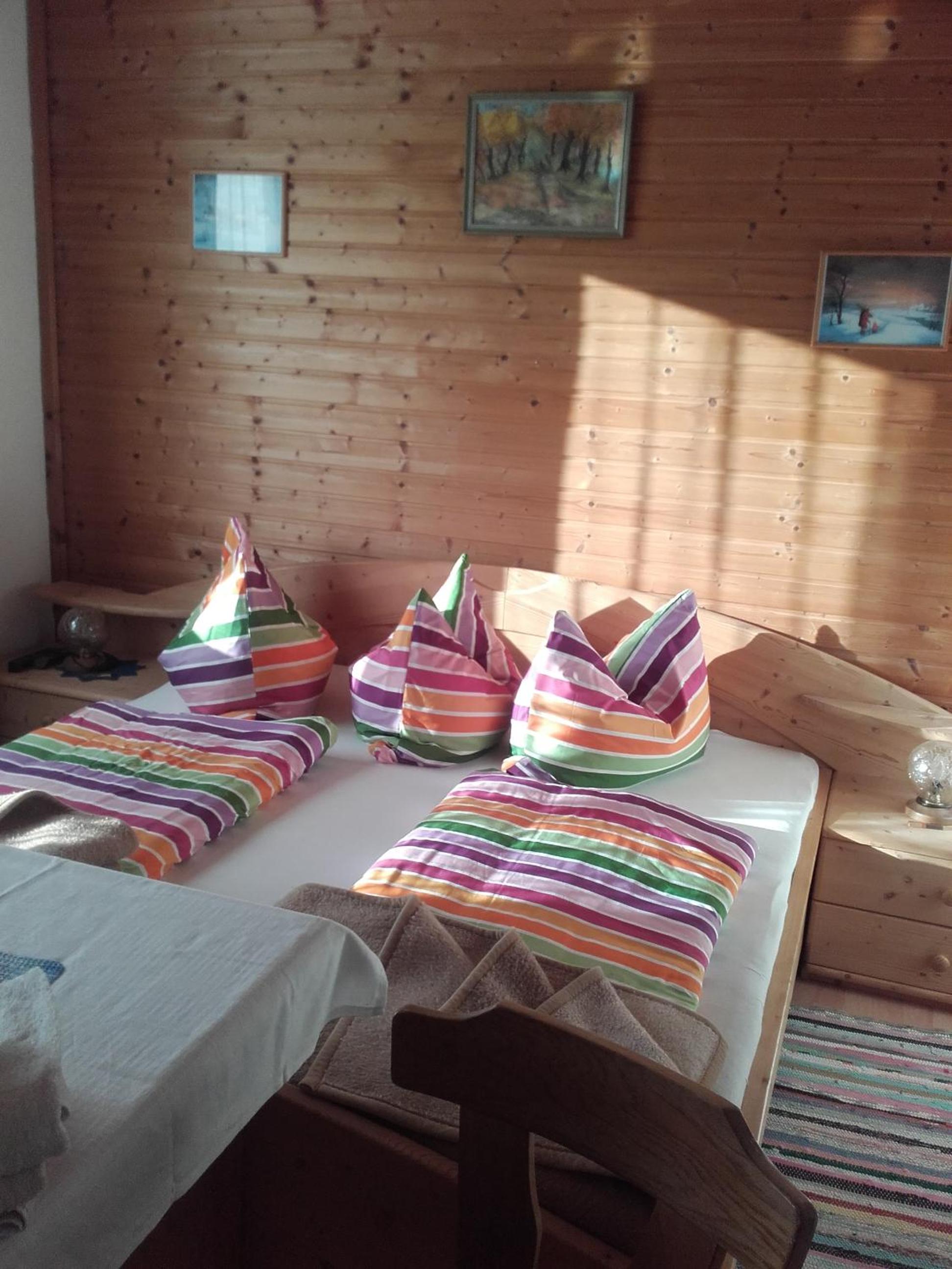 Photo 43