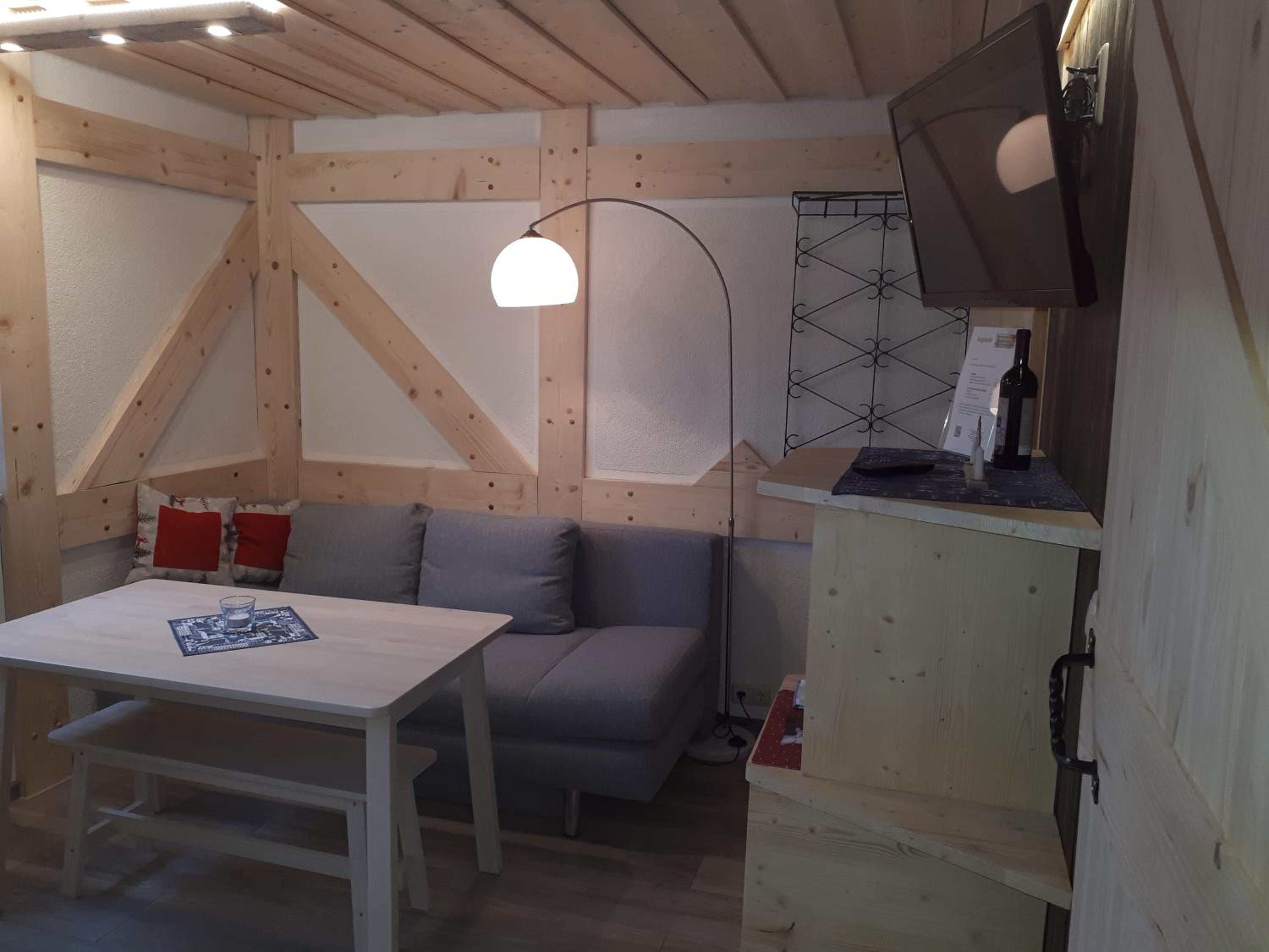 Ferienwohnung Aronia Garten