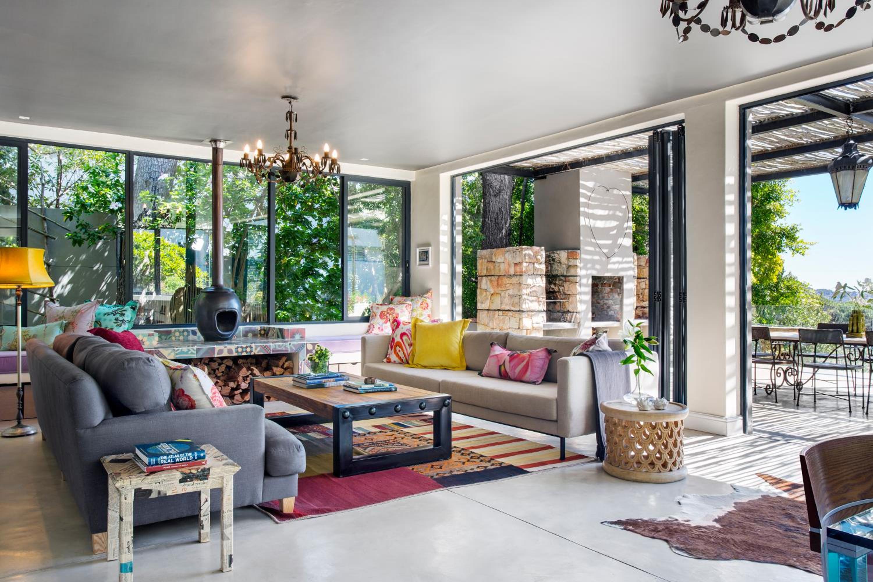 Solar-Powered Table Mountain Retreat