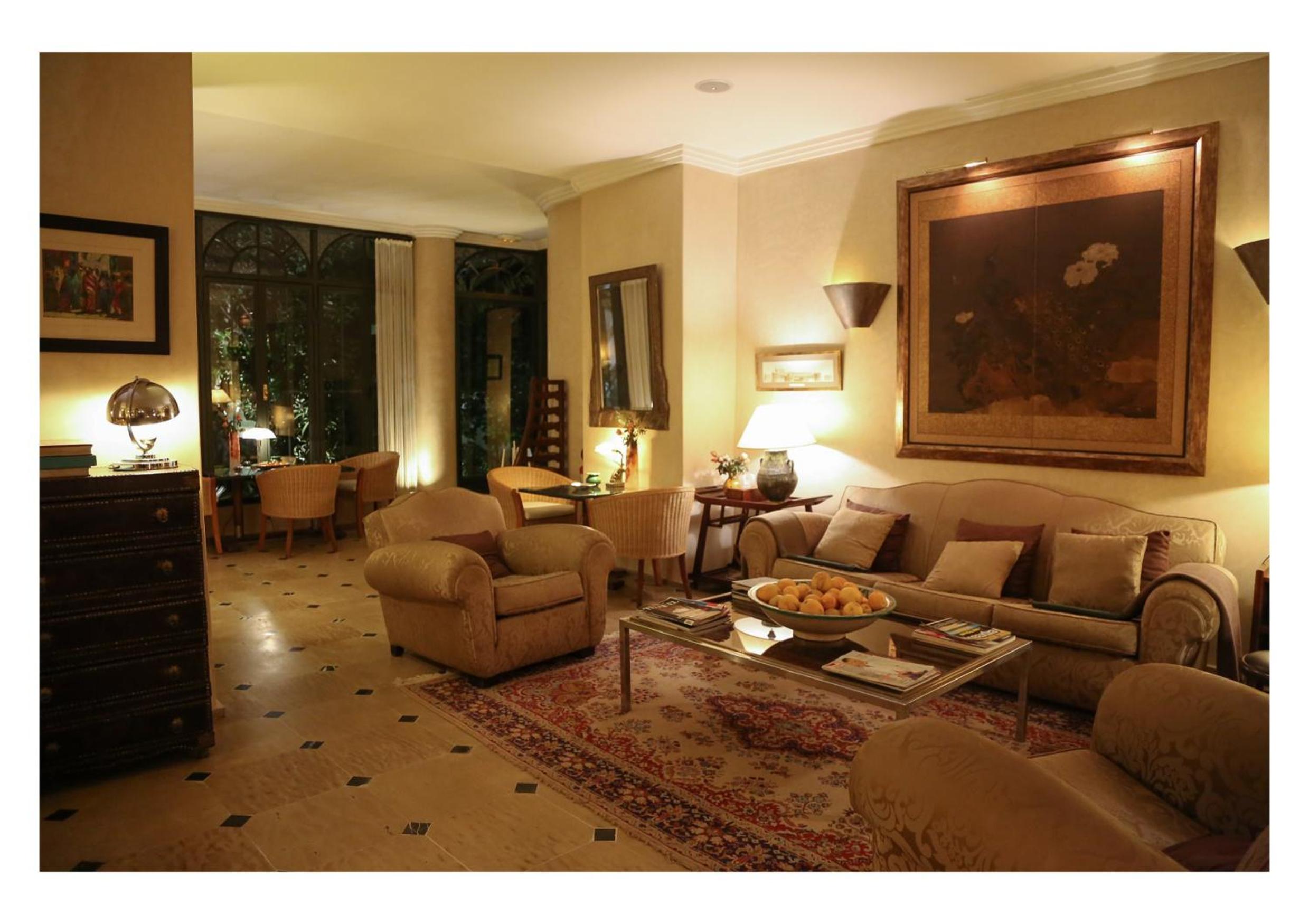 lounge