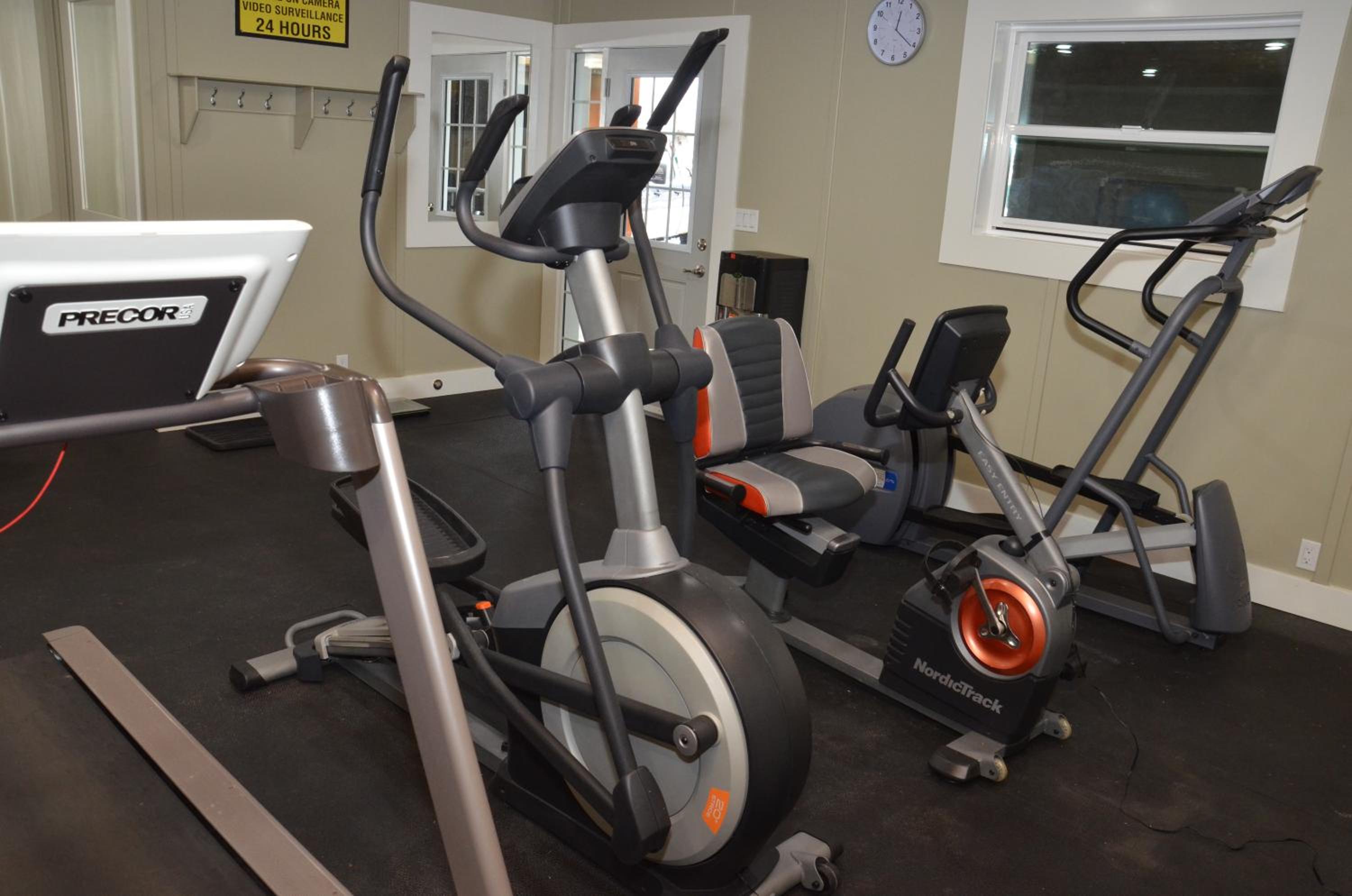 Golden Vacations - Days Inn by Wyndham Golden - Property Image 19