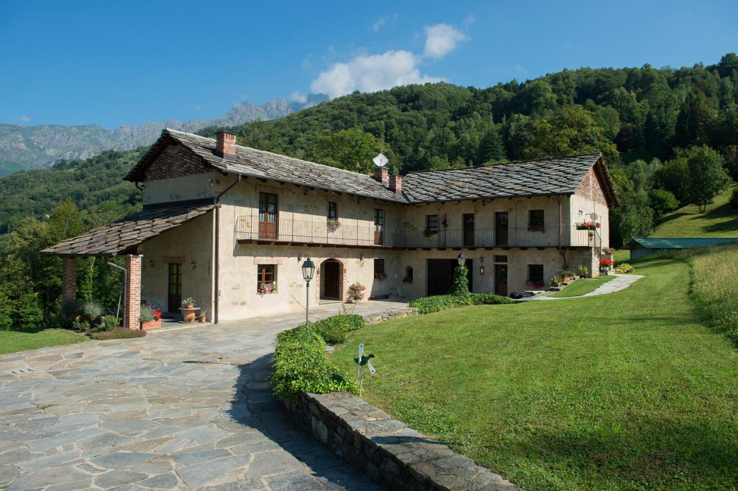 Ca' dal Pipa view 2