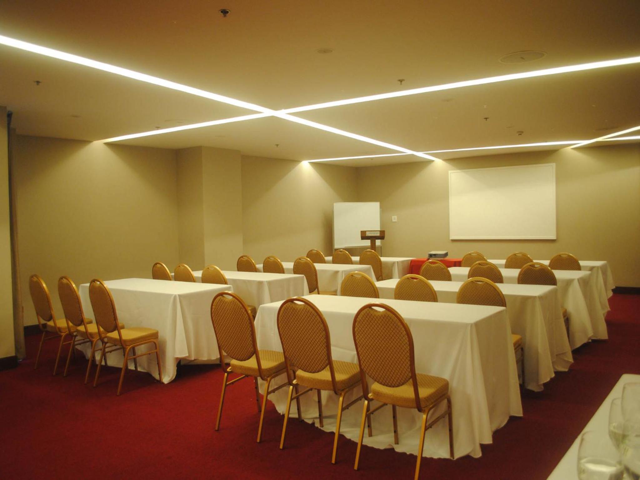 Armada Hotel Manila