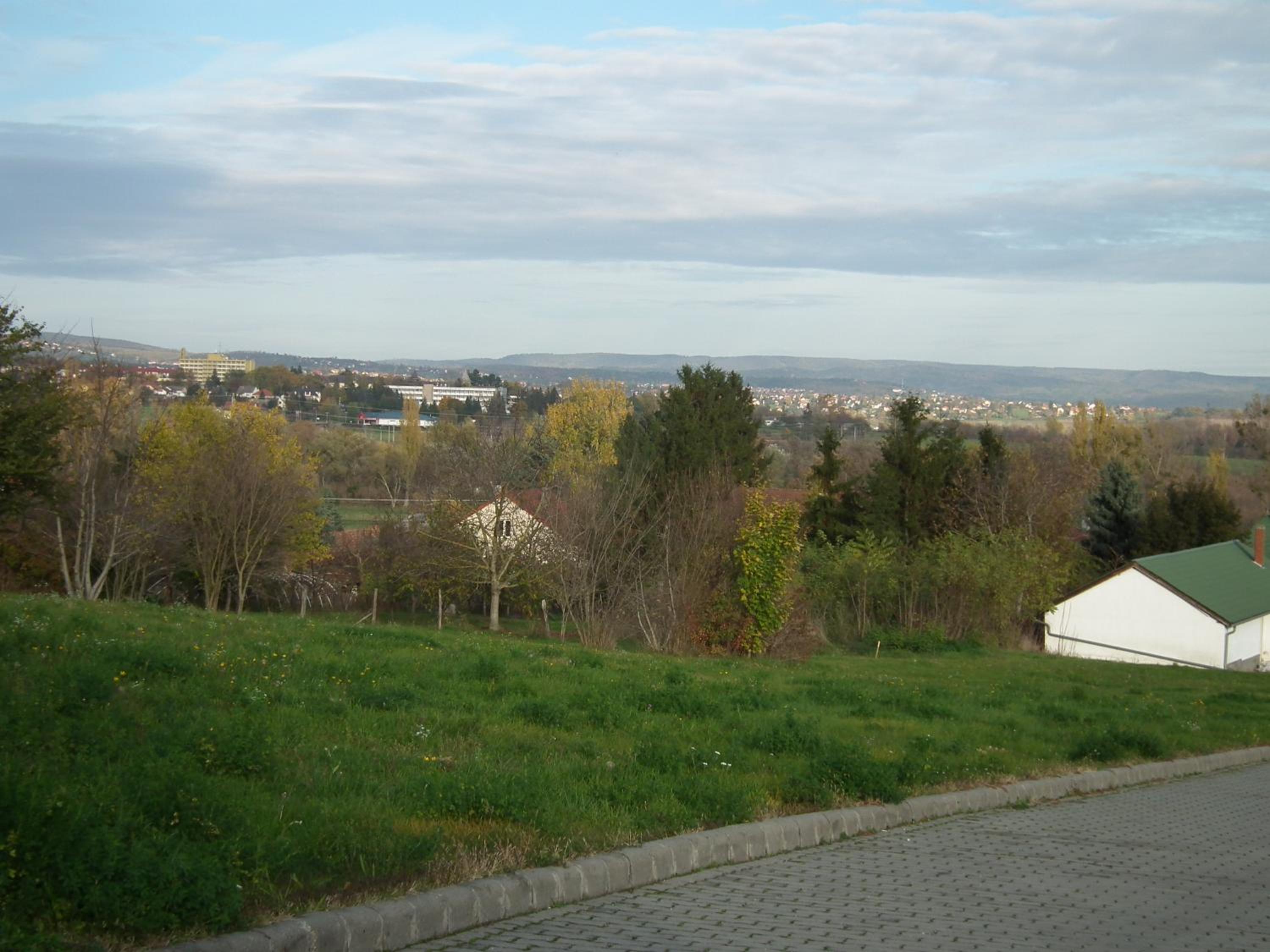 Photo 48