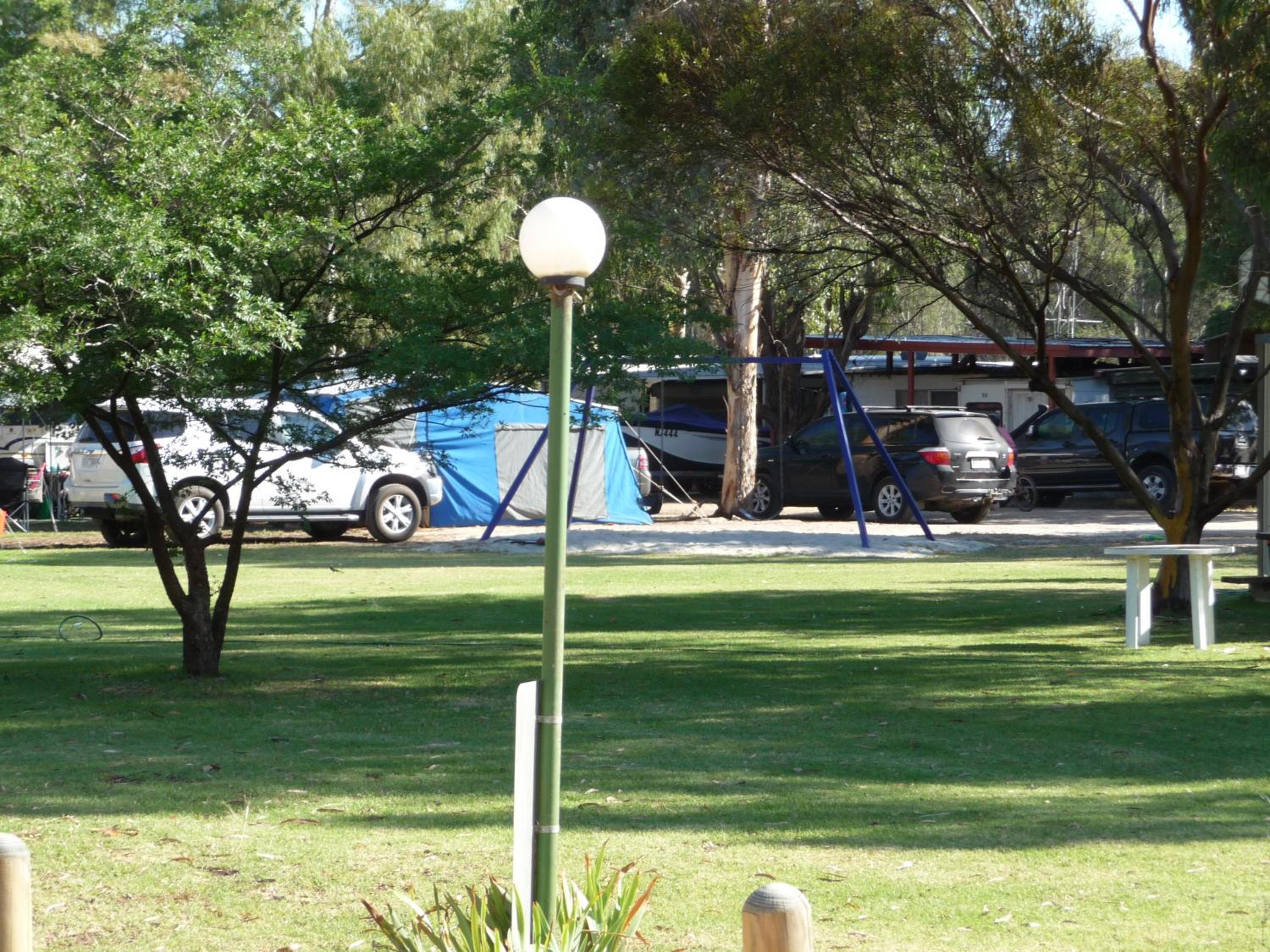 Yarrawonga Riverlands Tourist Park