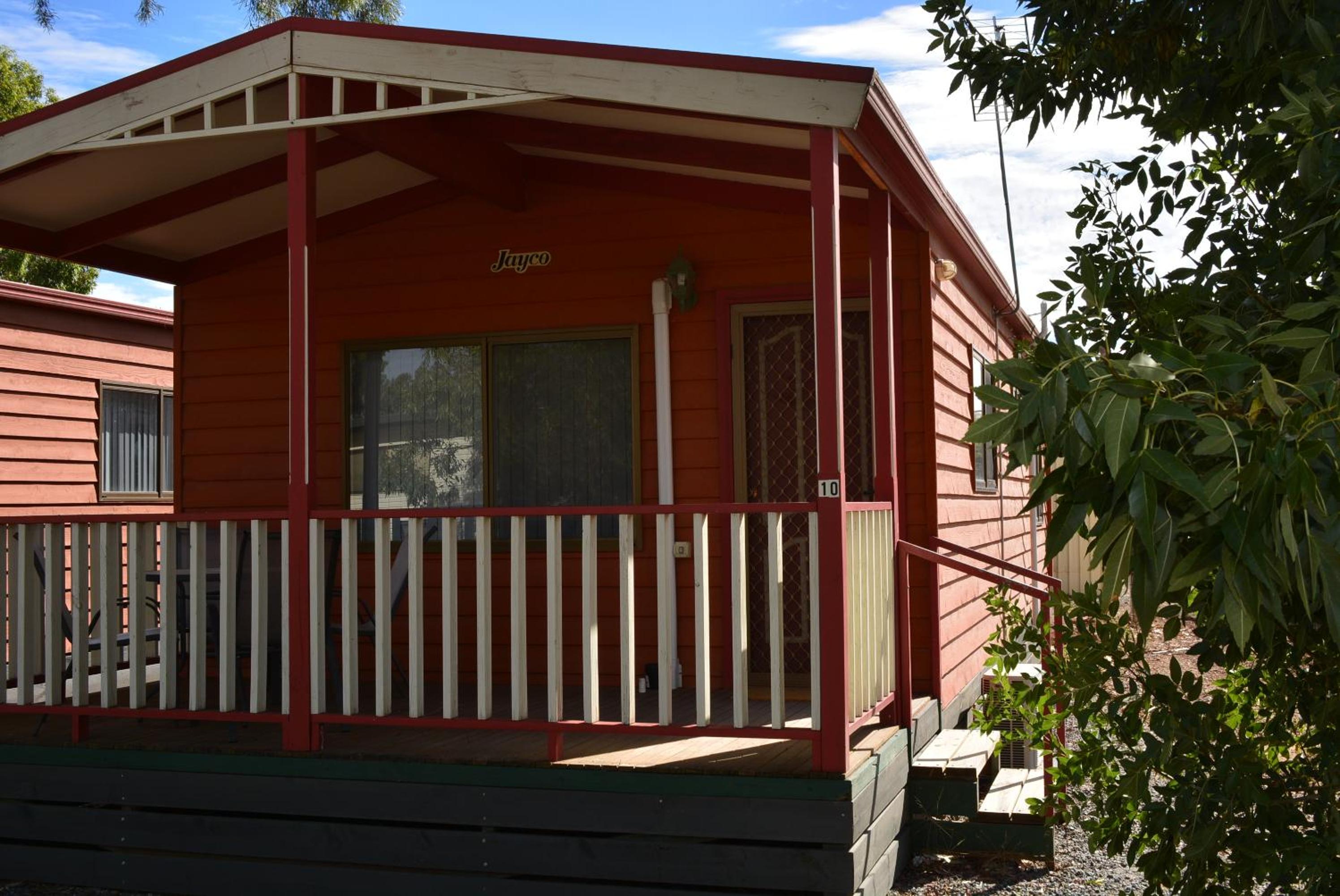 Yarrawonga Riverlands Tourist Park