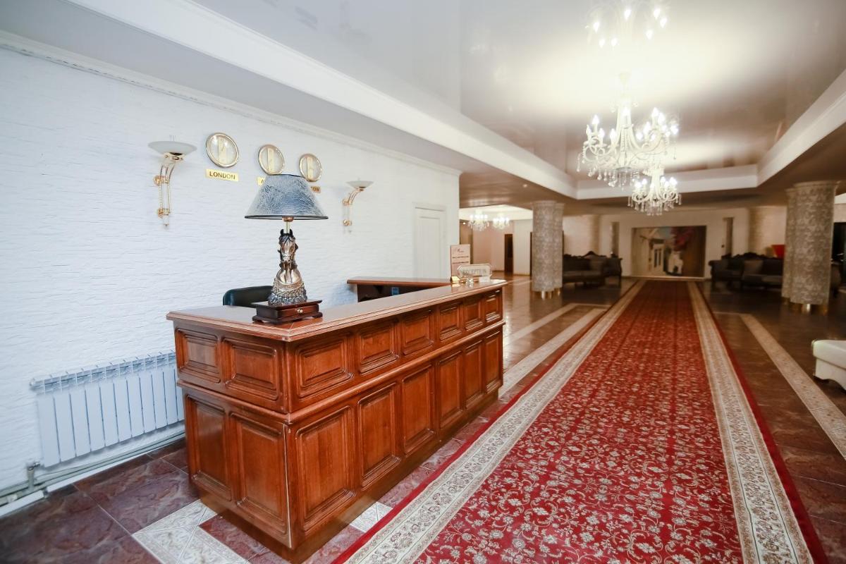 hotel reception