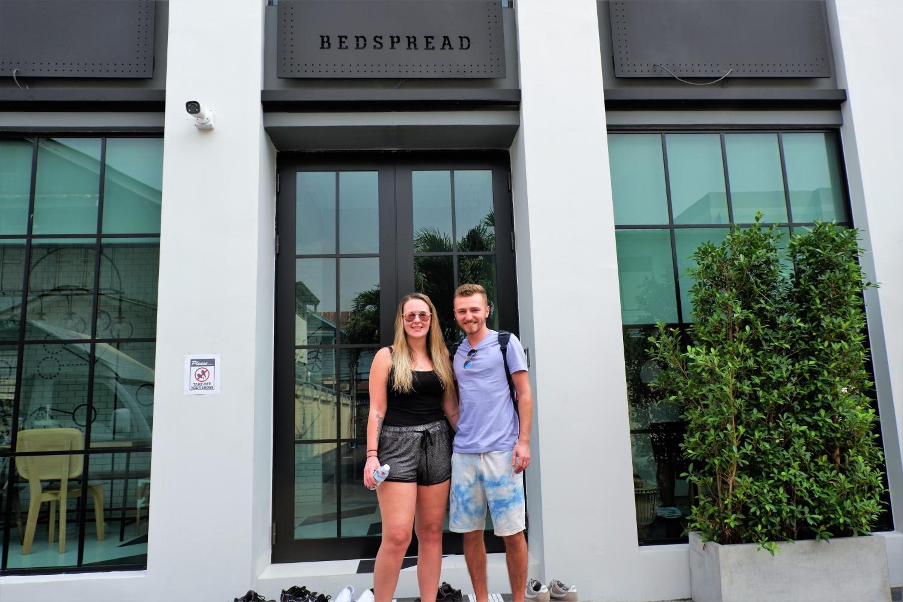 Bedspread Hostel