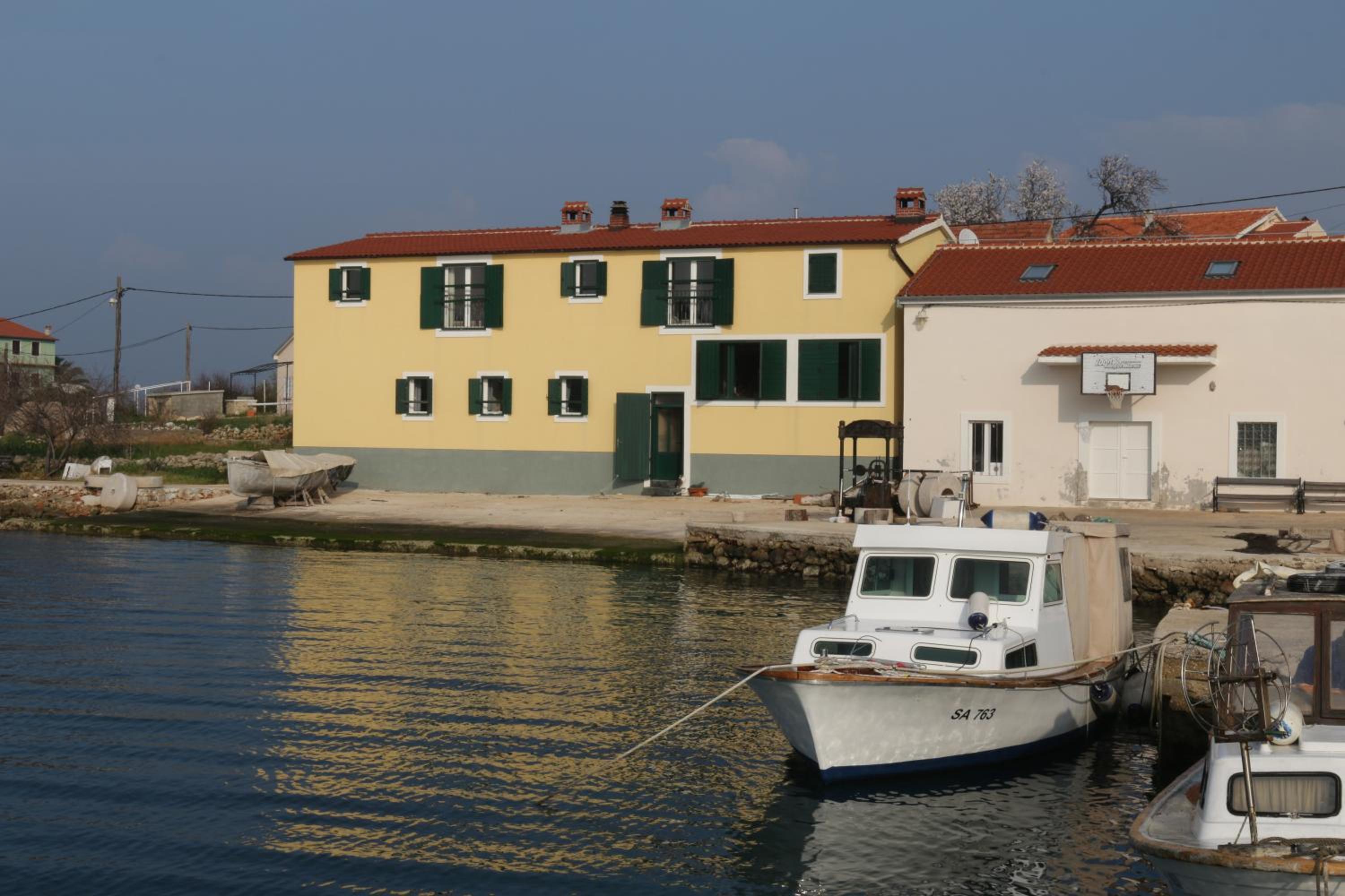 Apartments Marko Rava view 3