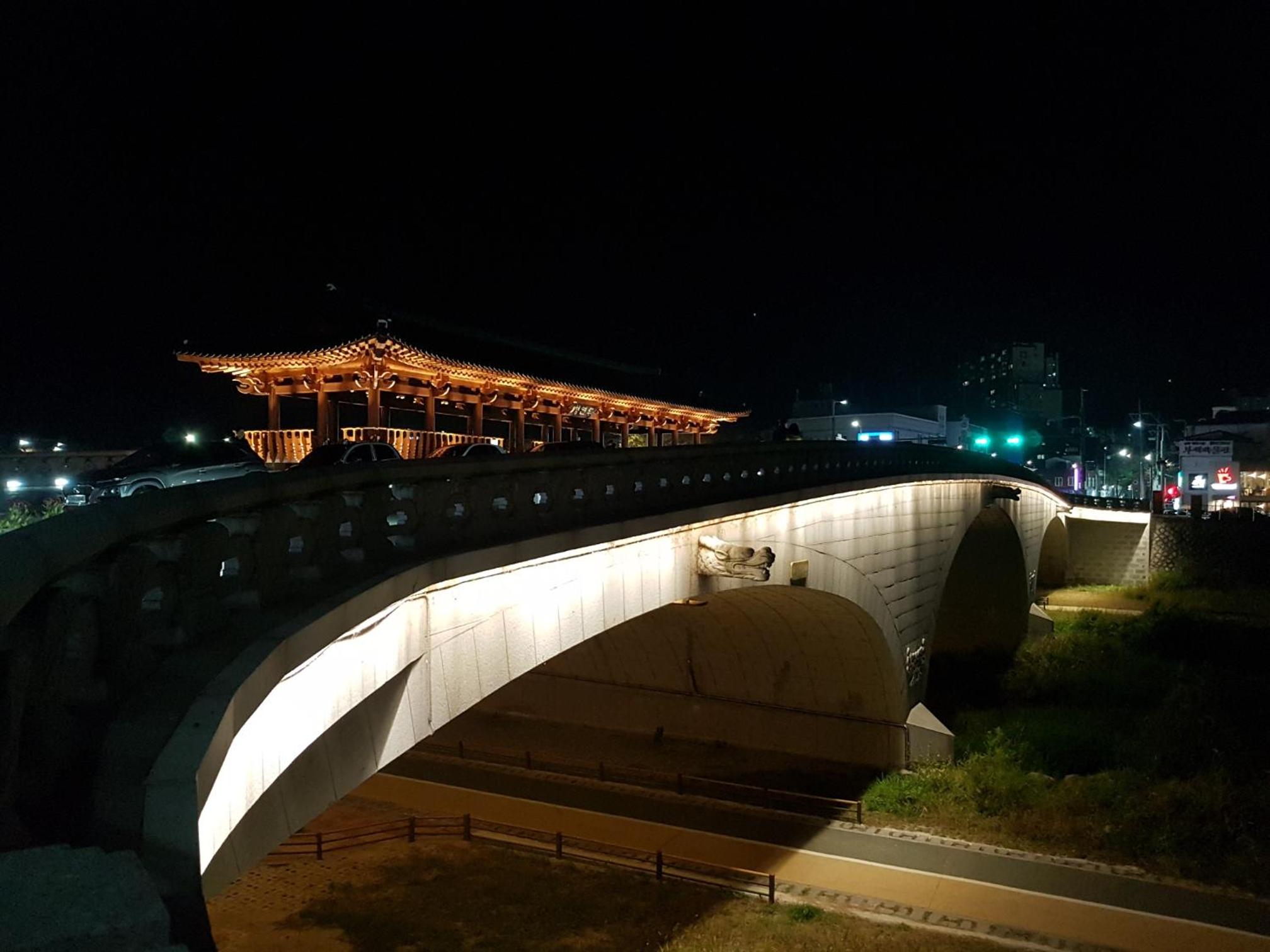 Hanok Hyeyum
