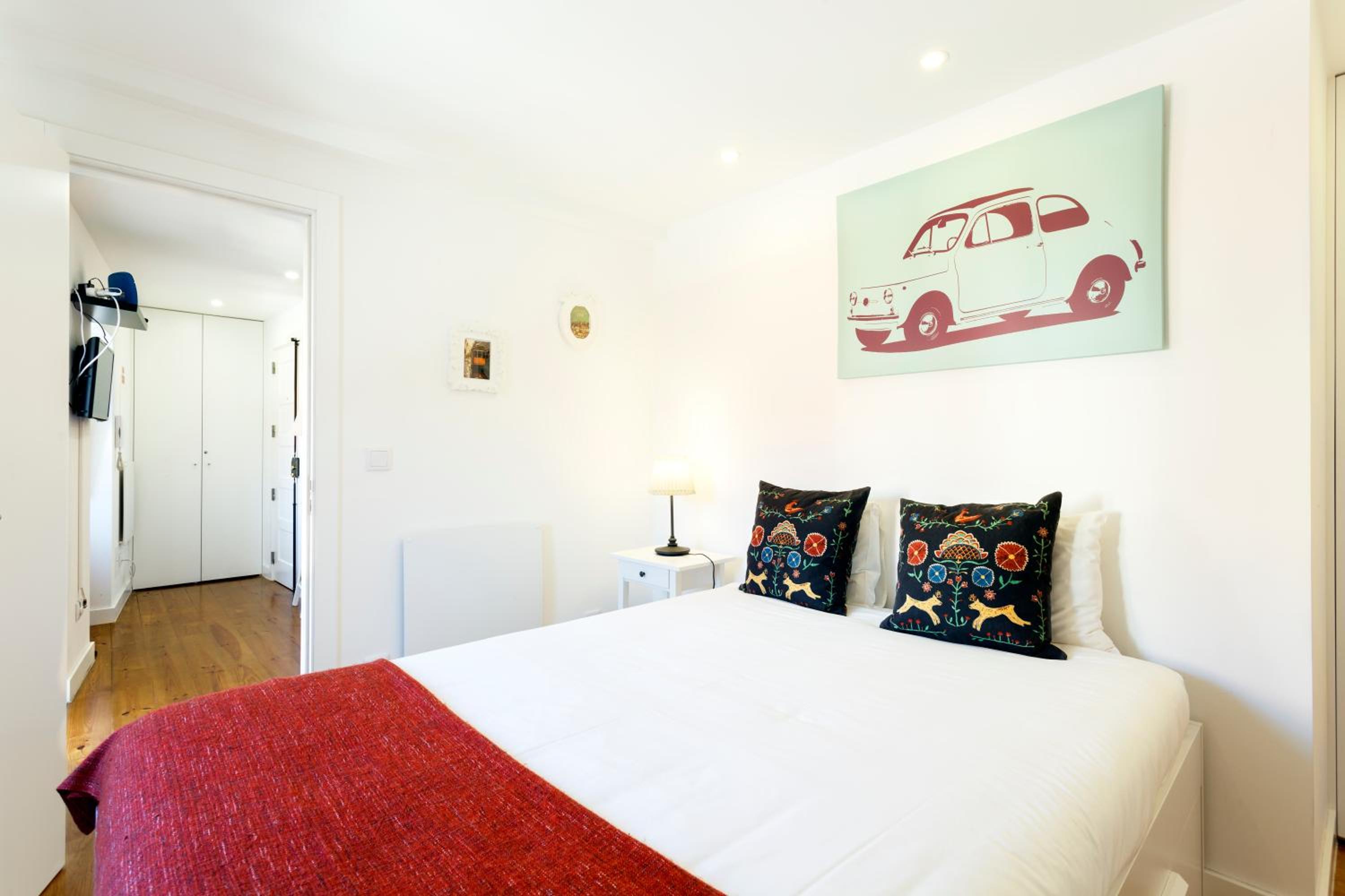 WHome | Paz Downtown Apartment #3 view 3
