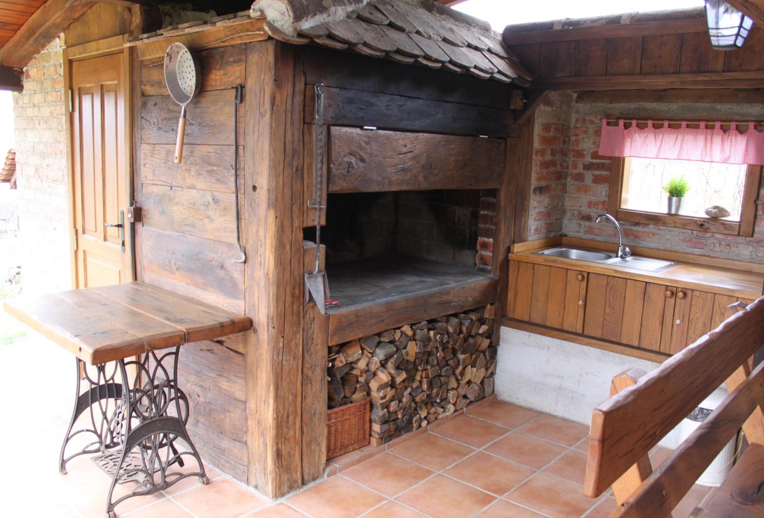 Photo 44
