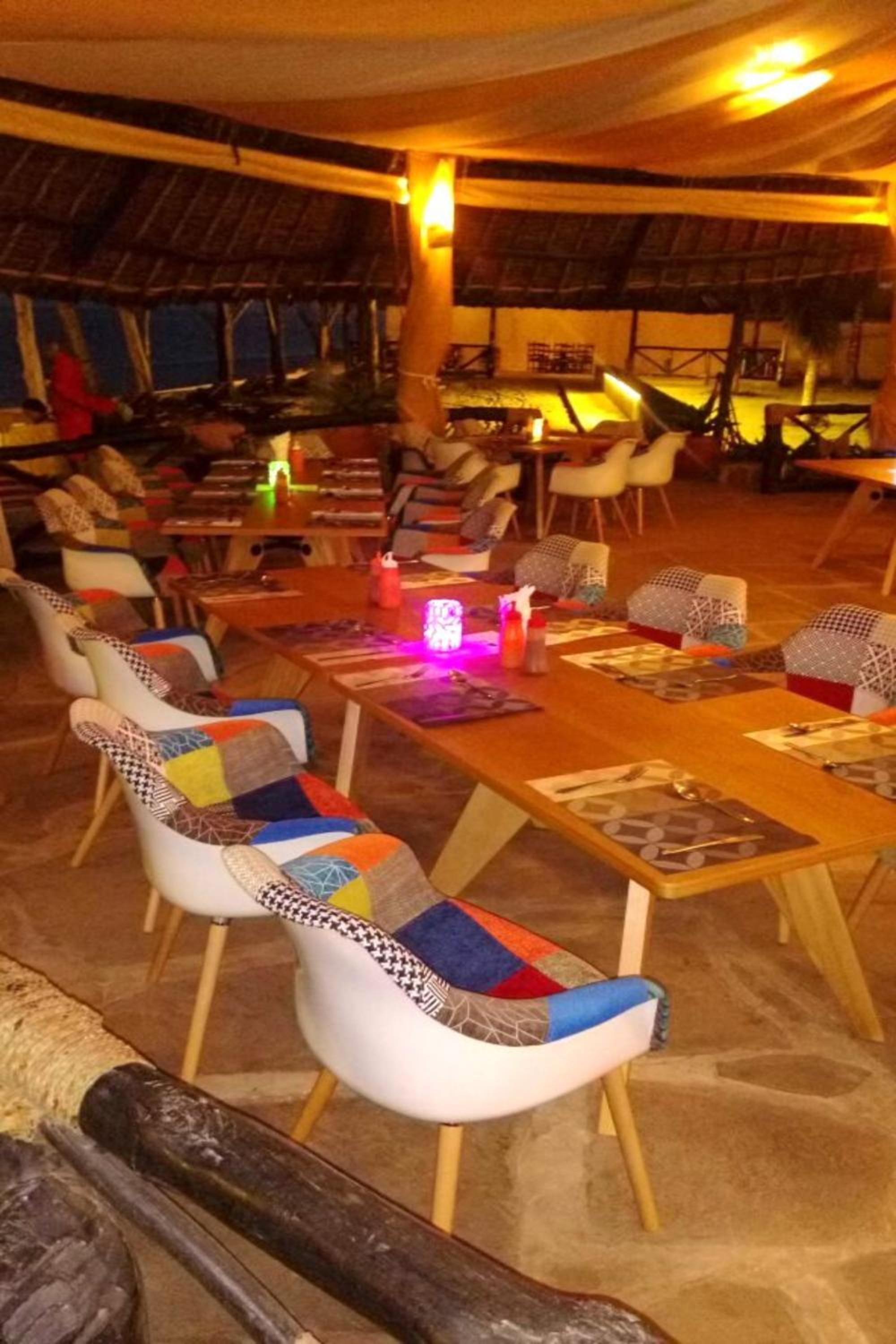Bahari Dhow Beach Villas