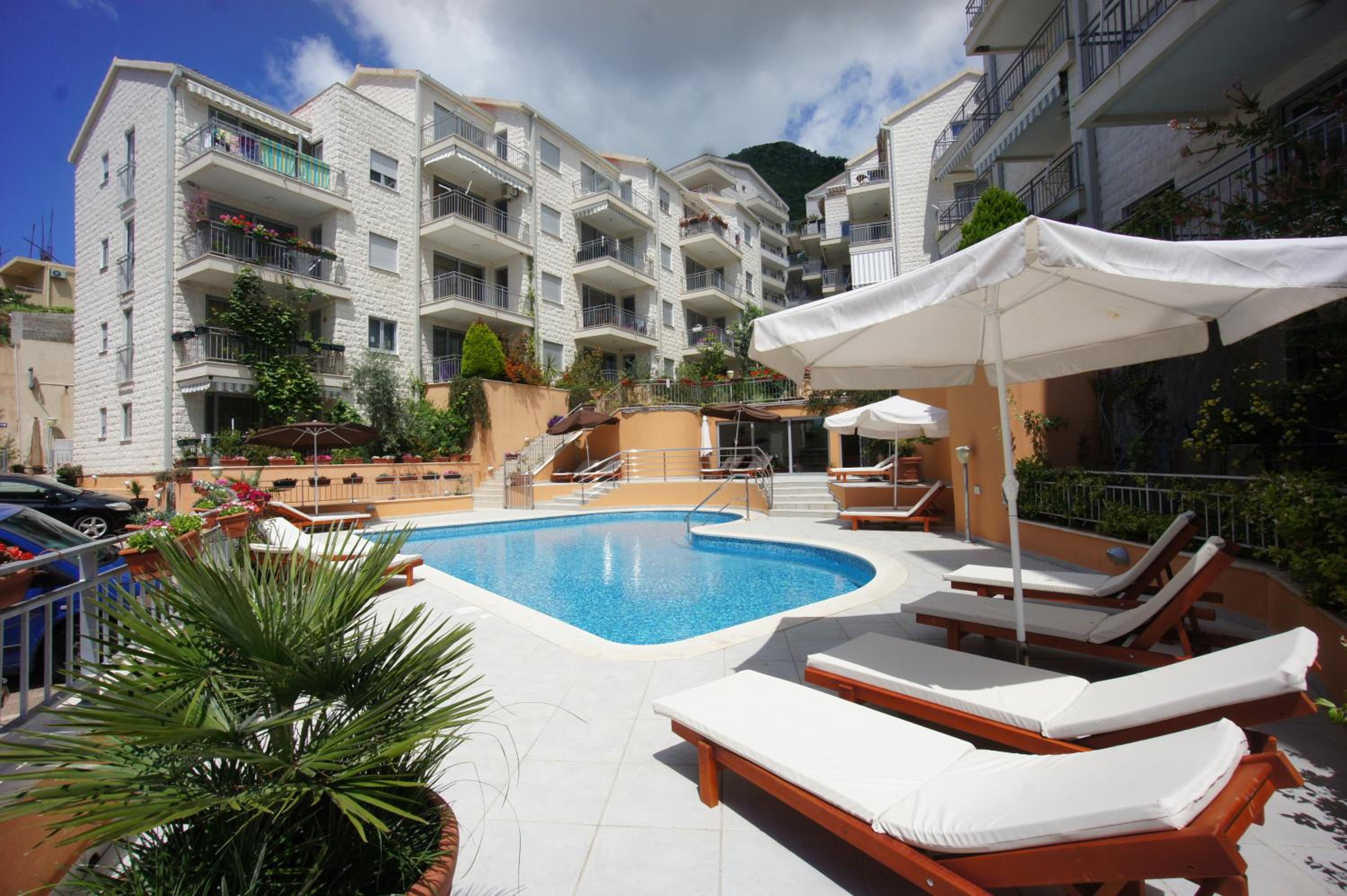 Petrovac Bay Apartments photo 2