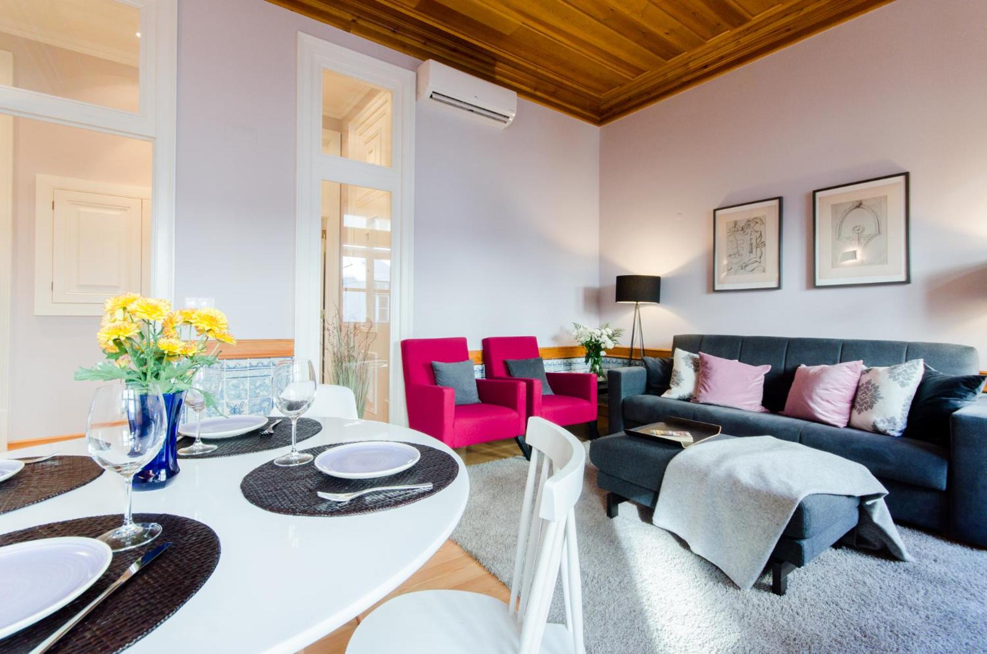 Baixa Downtown Fabulous And Sophisticate Apartment With Elevator 18th Century Building view 5