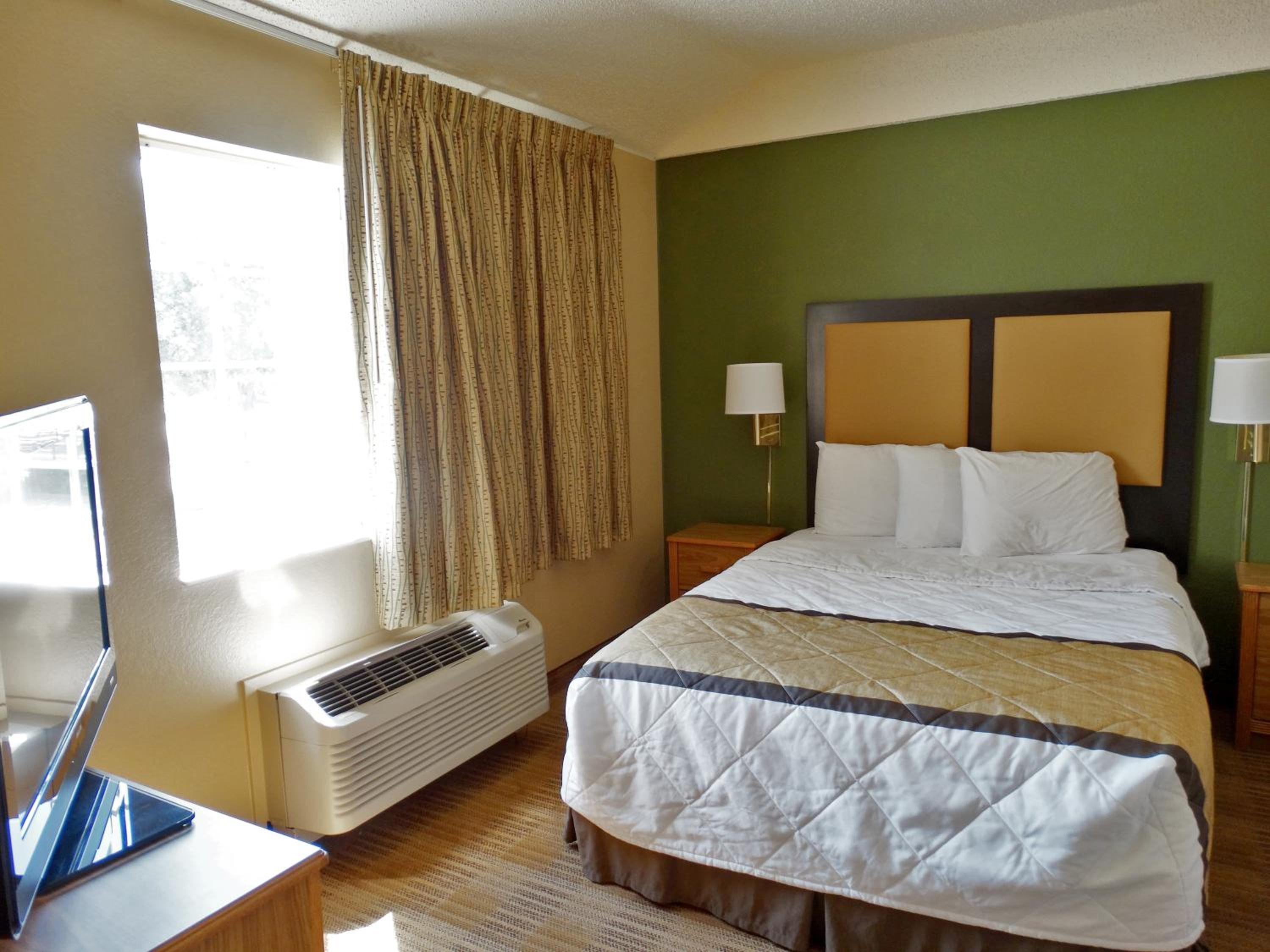 Kansas City Vacations - Extended Stay America Suites - Kansas City - Airport - Tiffany Springs - Property Image 53