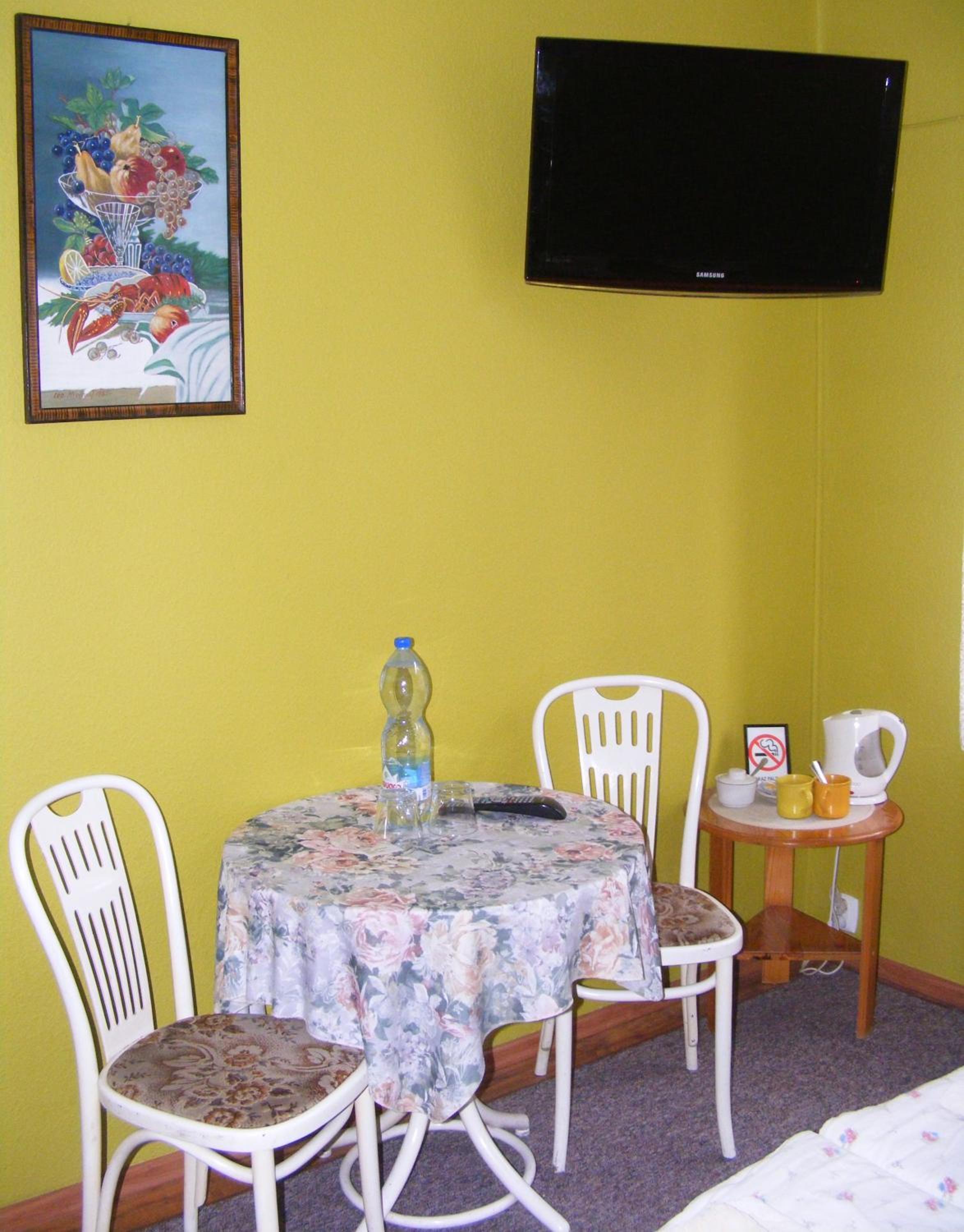 Photo 48