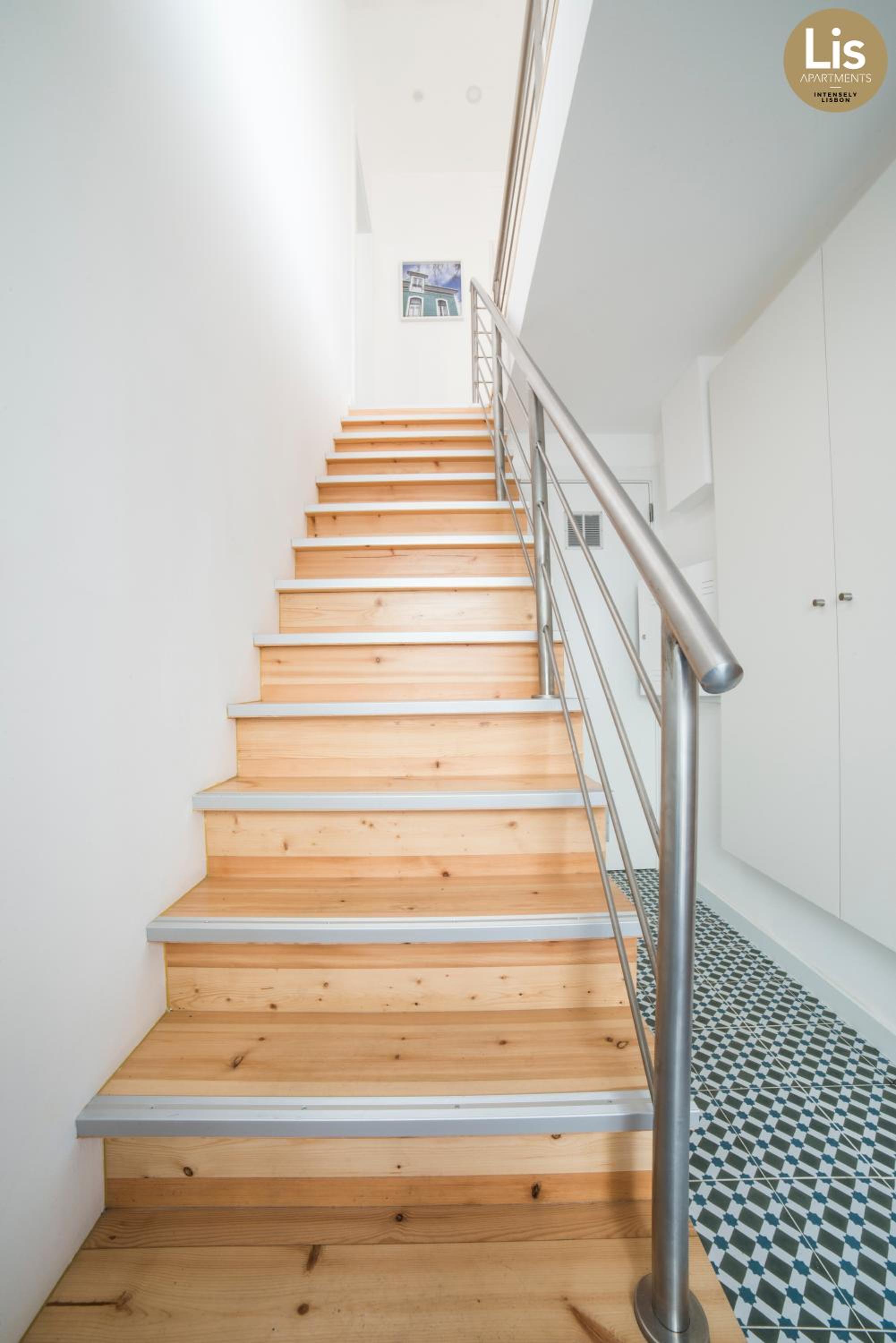 Lis Apartments