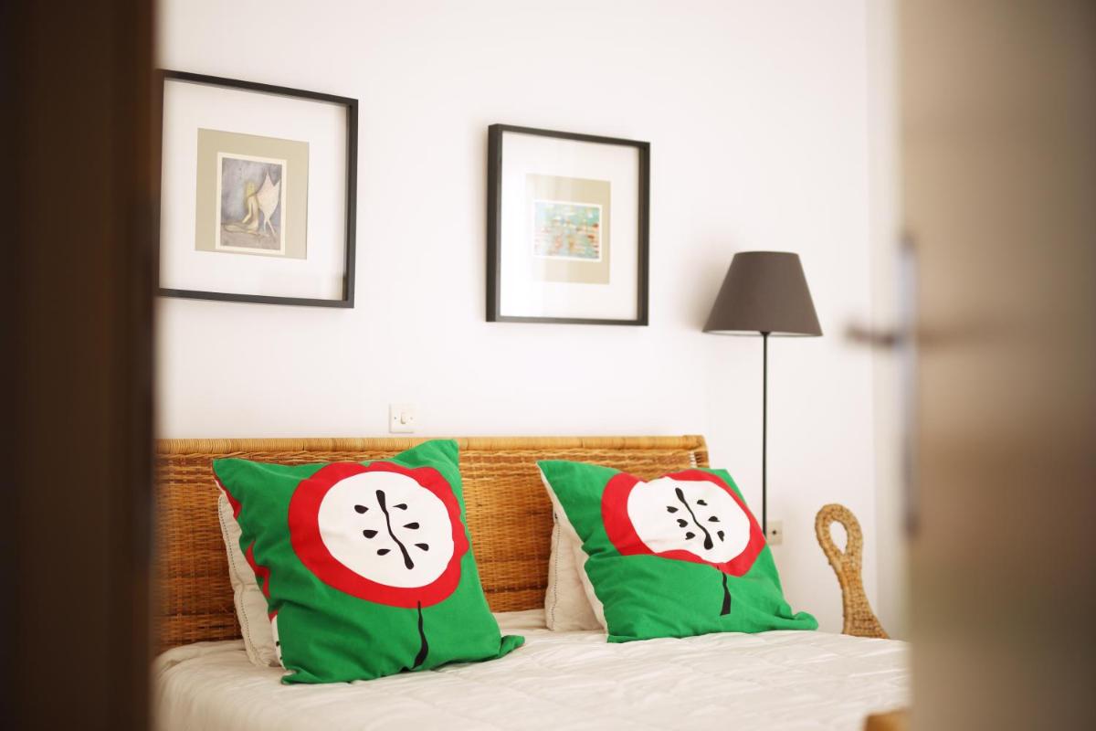 Sepolia Apartment