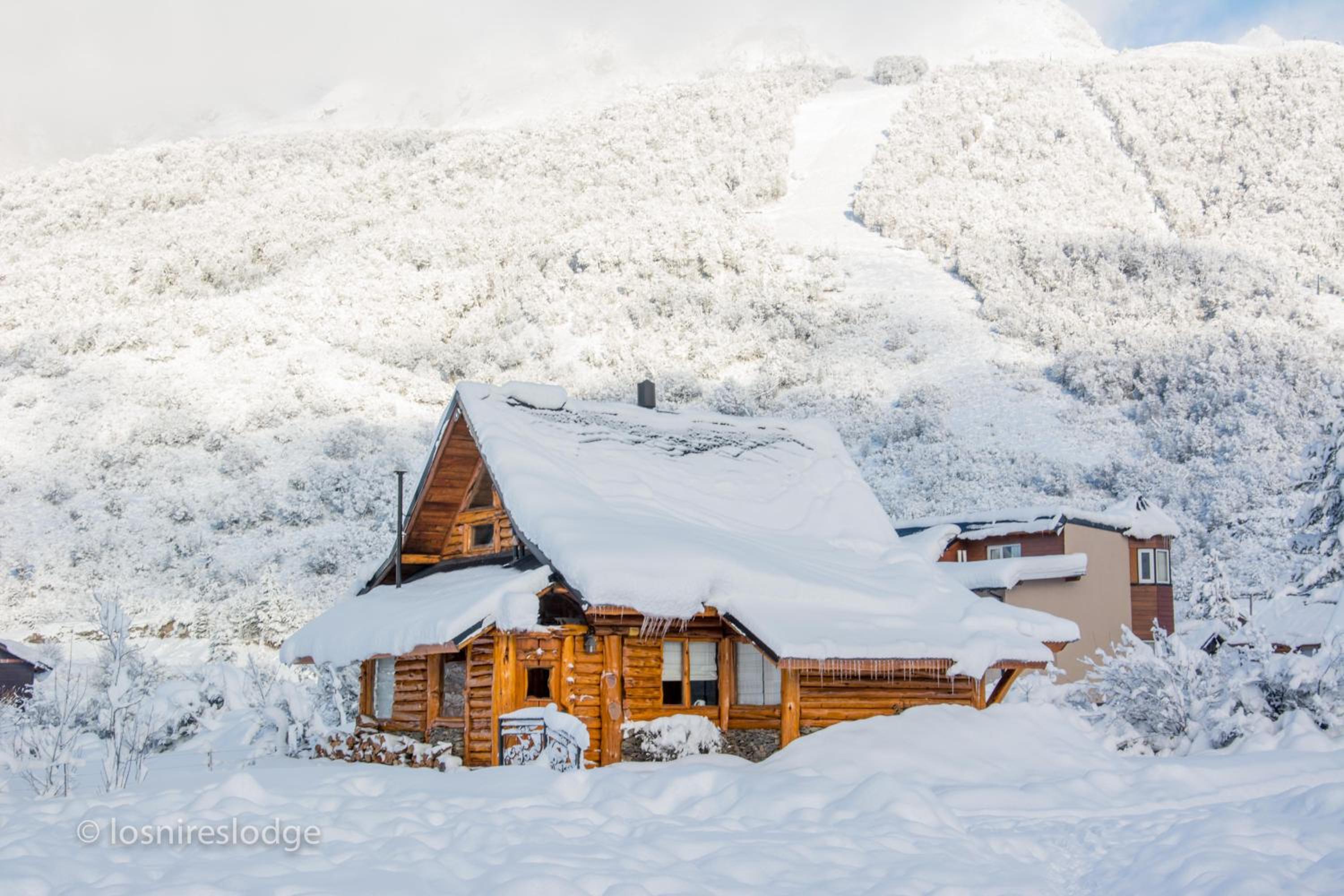 Los Nires Lodge Cerro Catedral