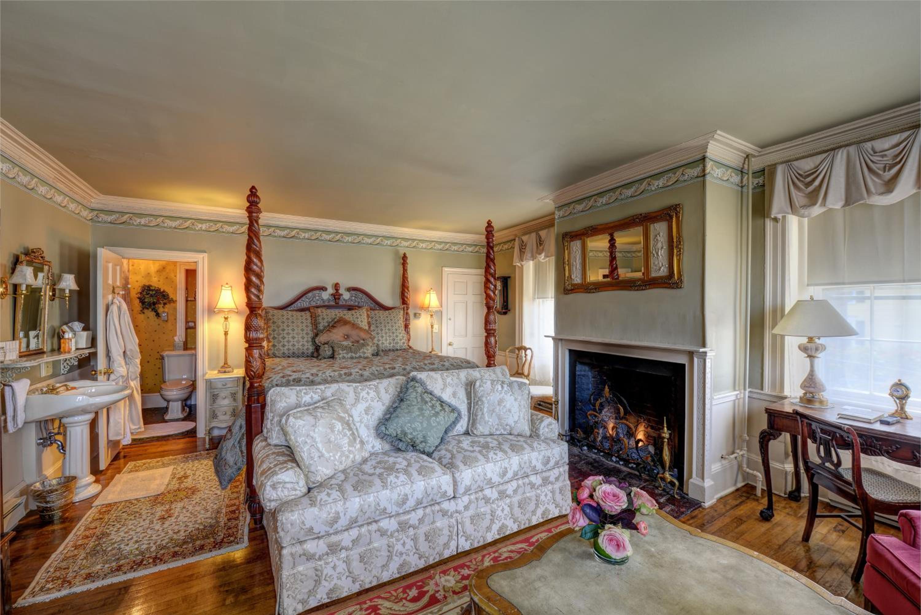 Inn by the Bandstand - Property Image 19