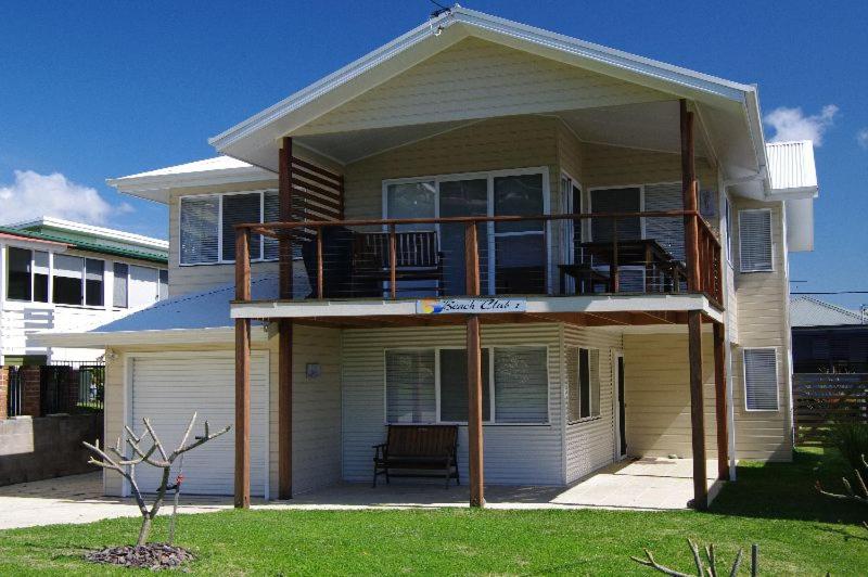 Beach Club 1, 5 Gowing Street