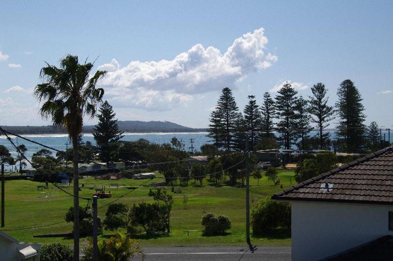 Beach Club 2, 5 Gowing Street