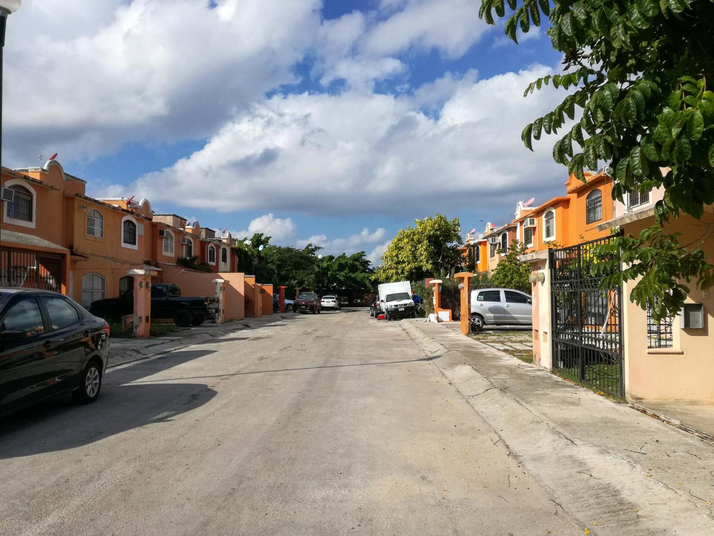 Casa Loritos