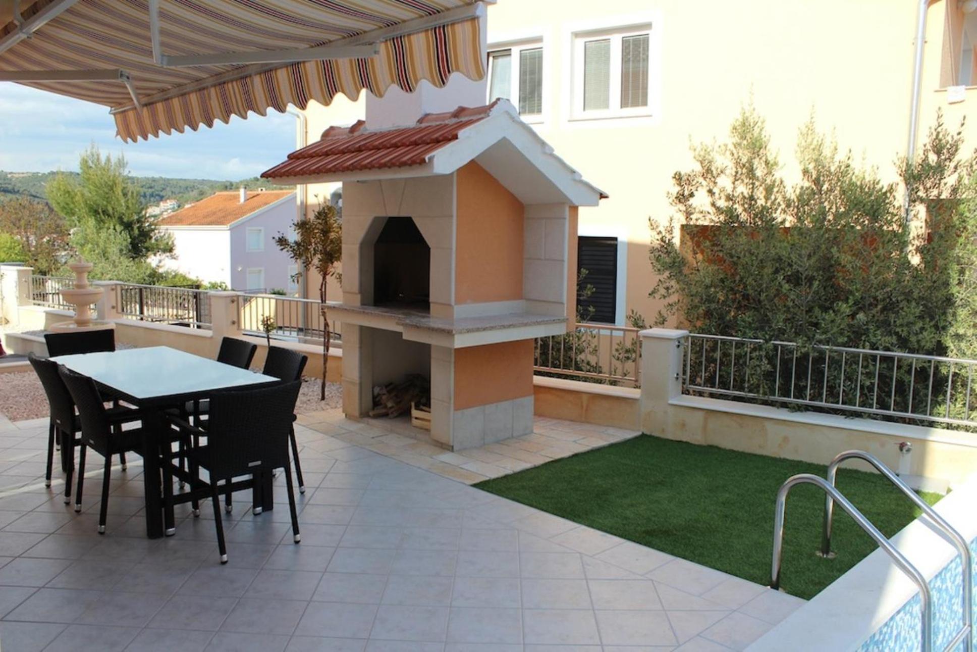 Villa Brunella view 3