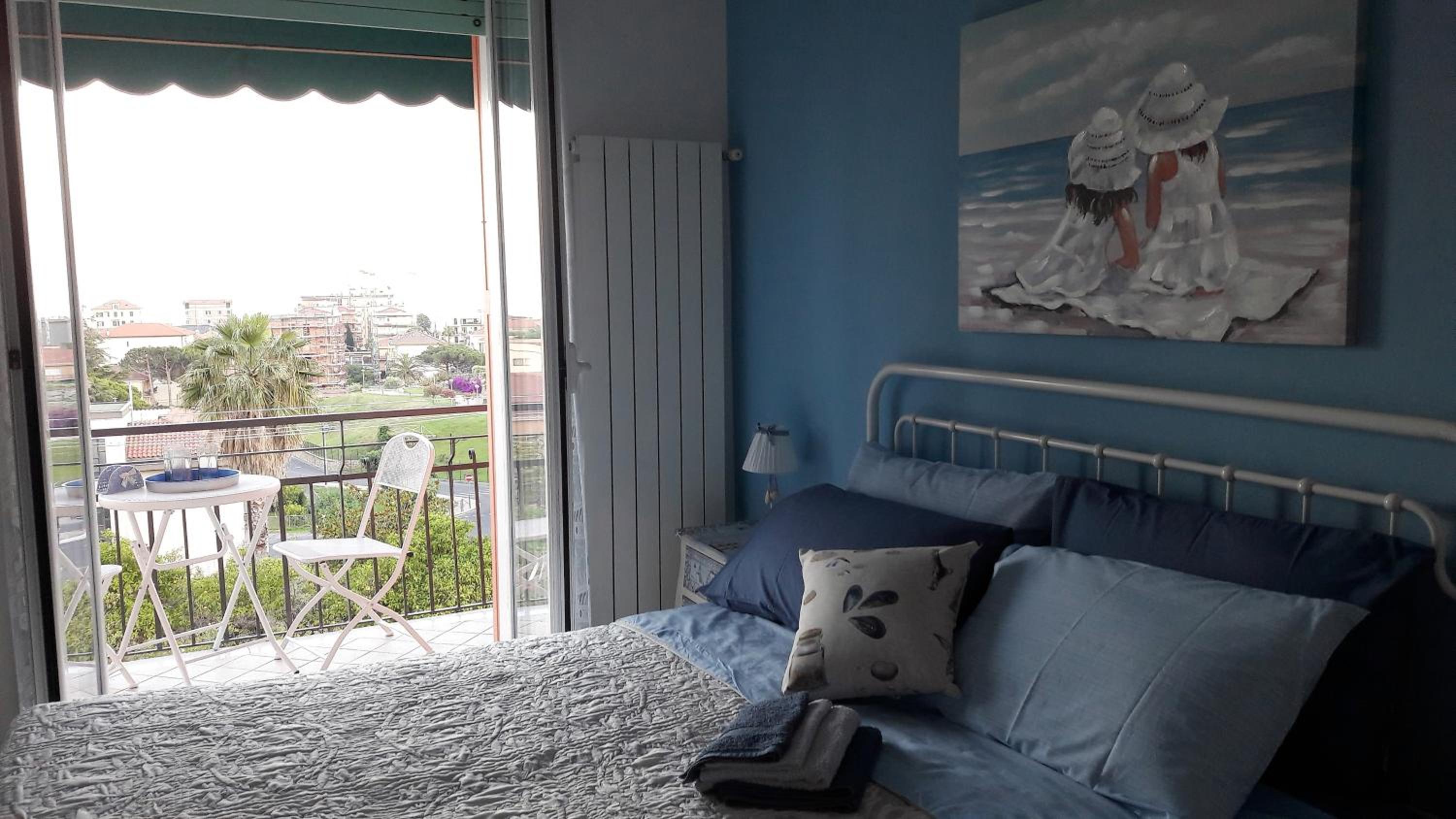 Very cosy house with fabulous sea view! view 4