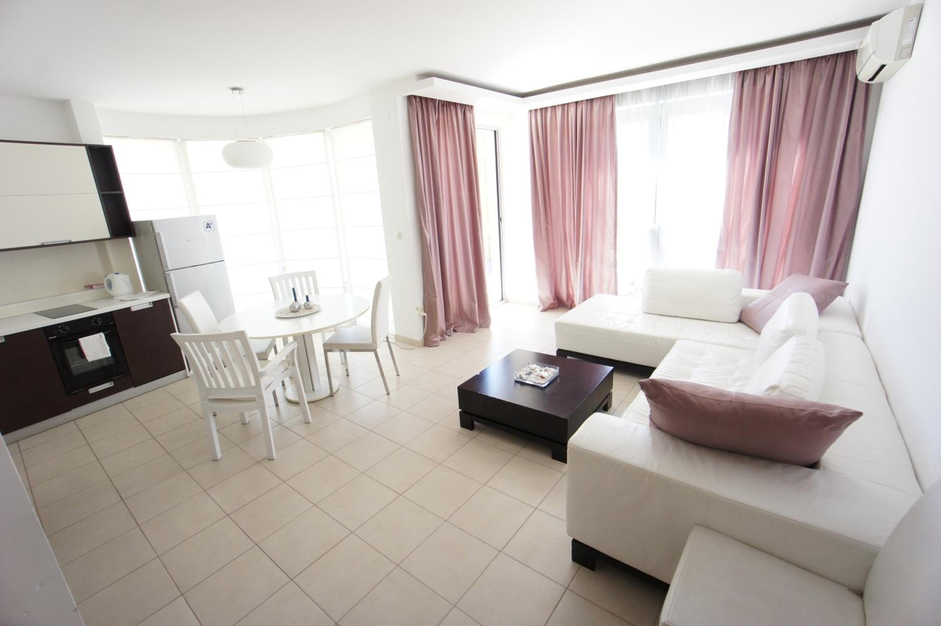 Petrovac Bay Apartments photo 5