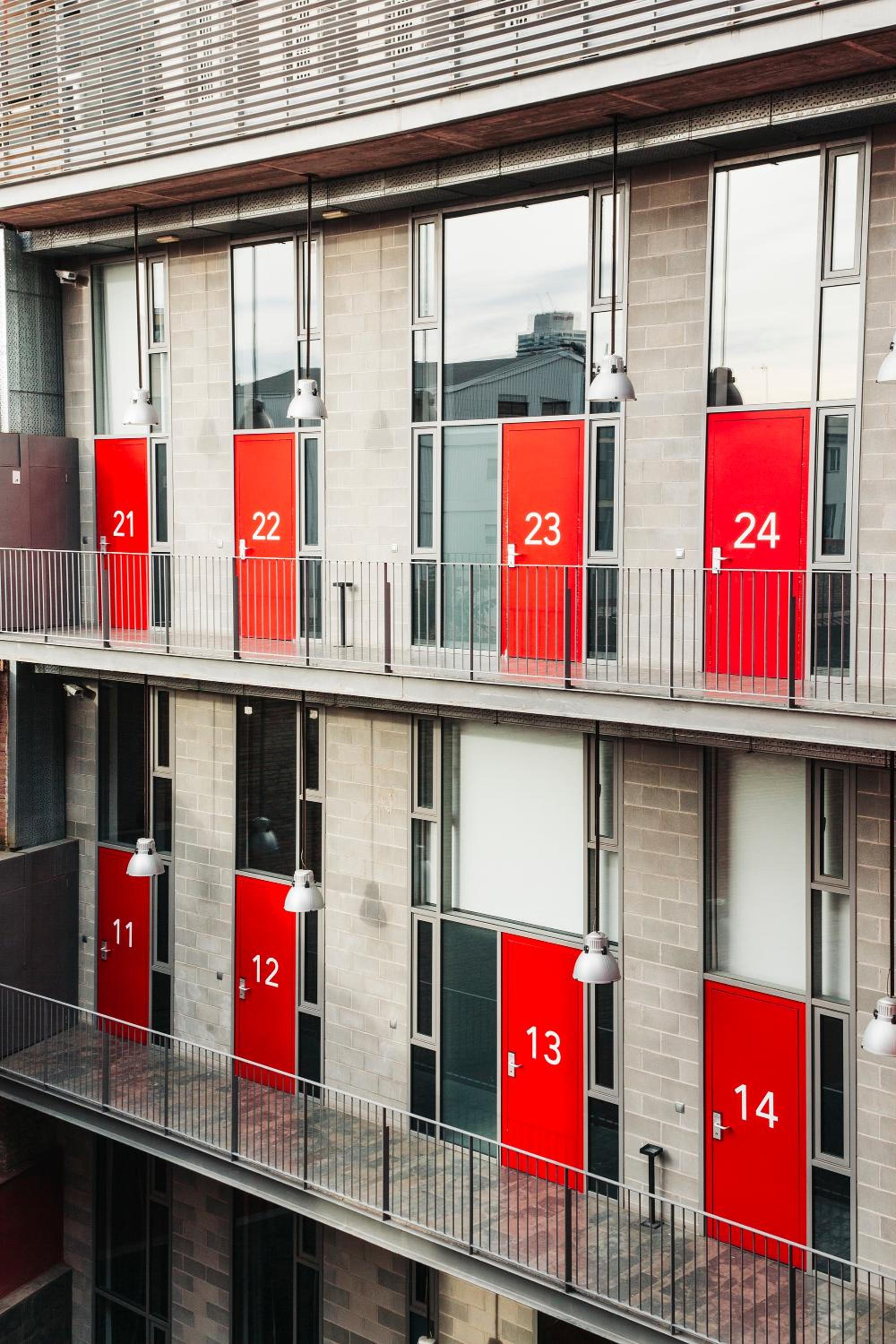 Barcelona Apartment Republica