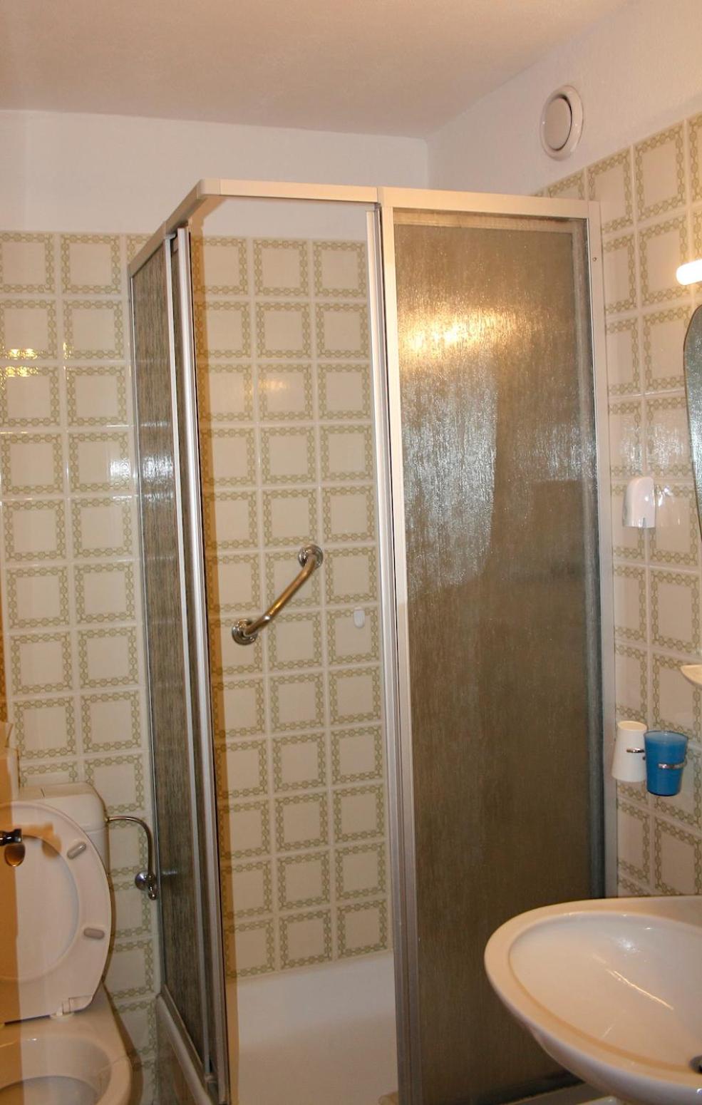 Photo 44
