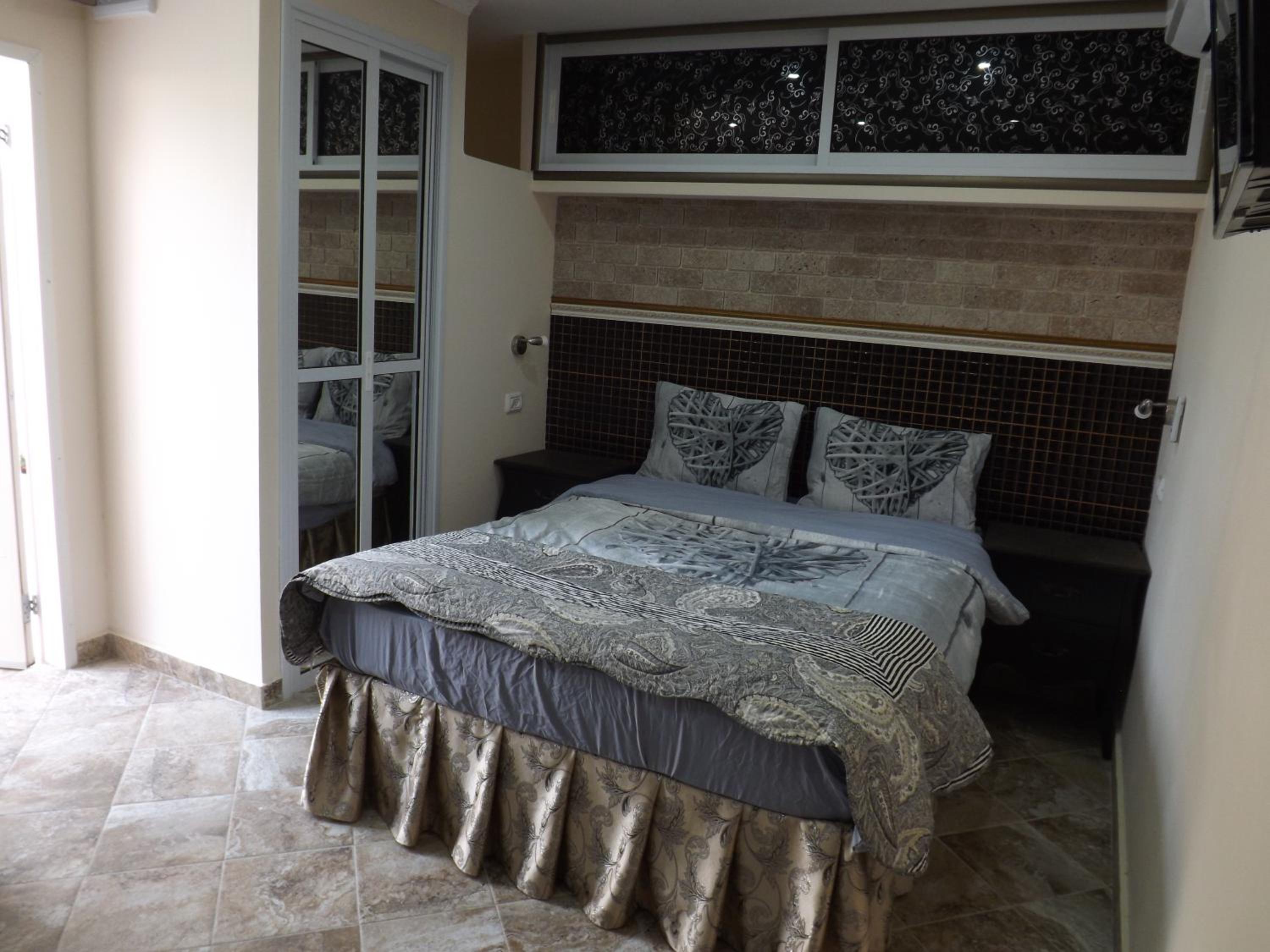 Shahal Apartments