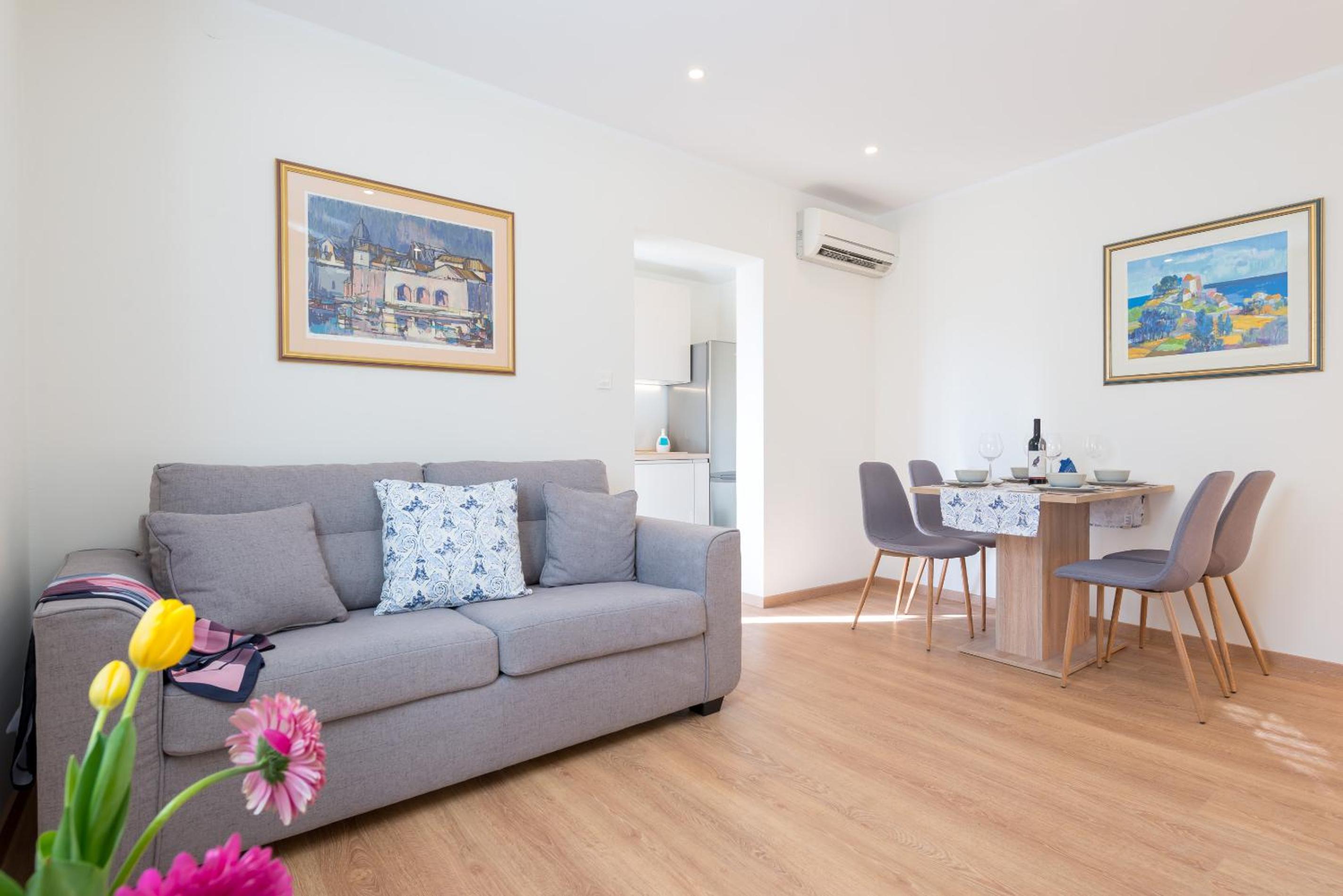 Apartment Eden