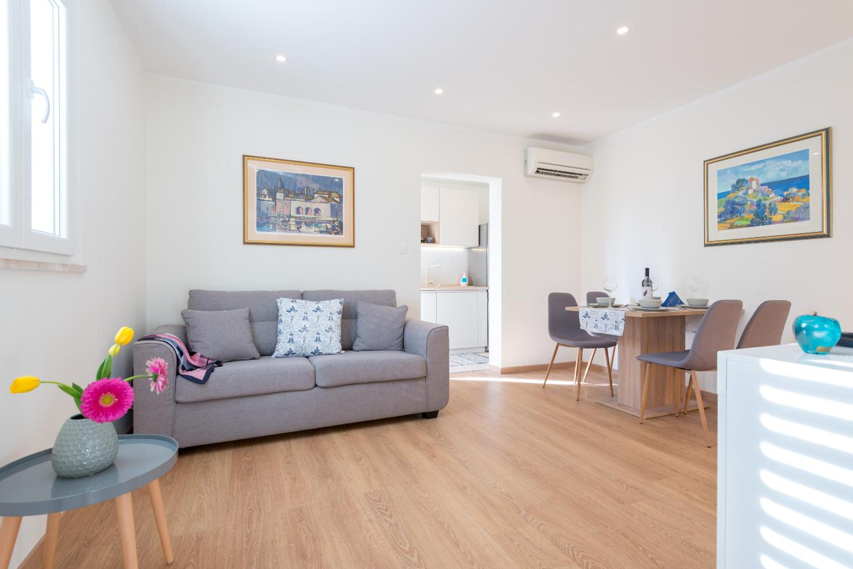Apartment Eden