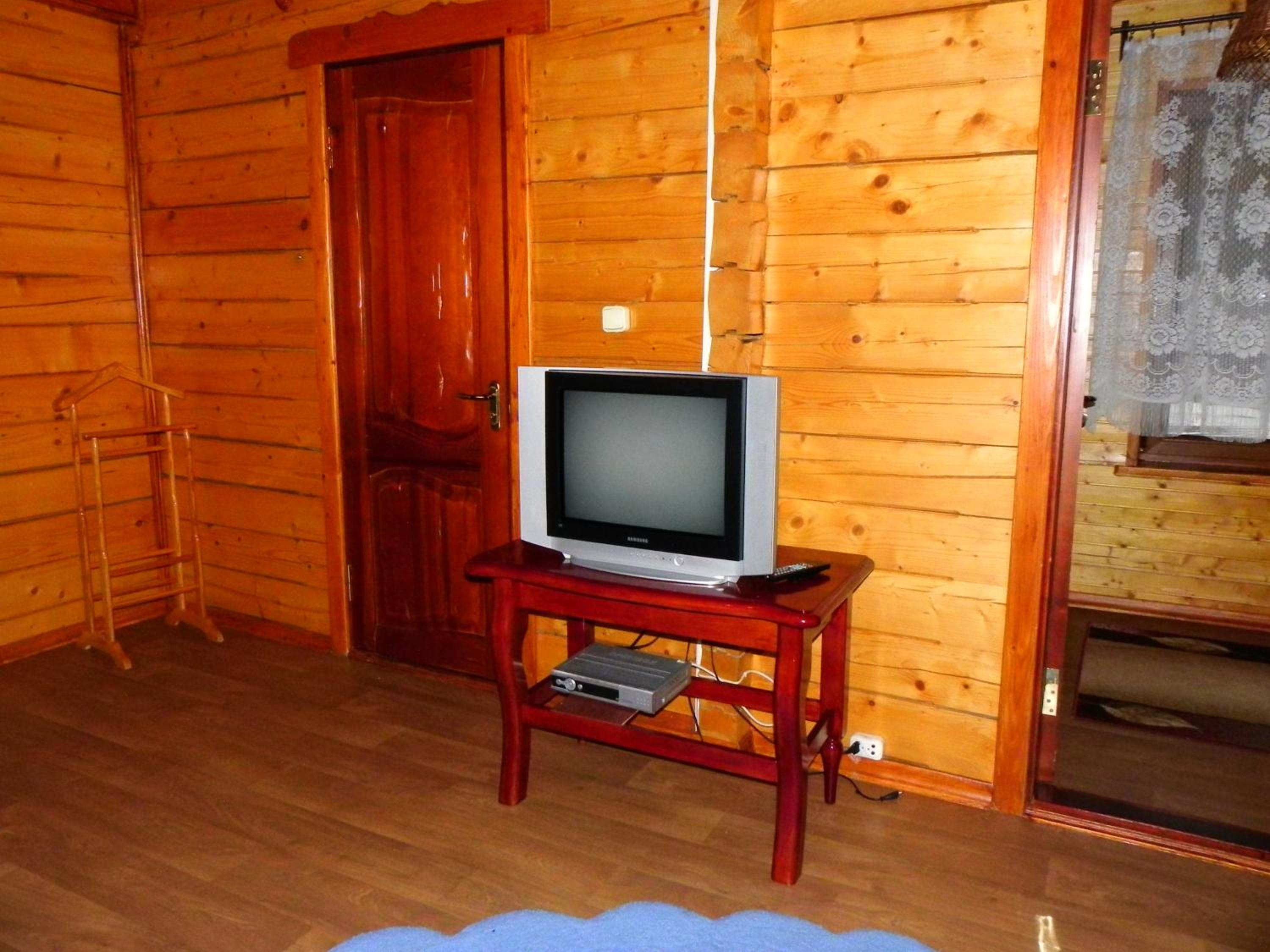 Hotel and restaurant complex Skolmo