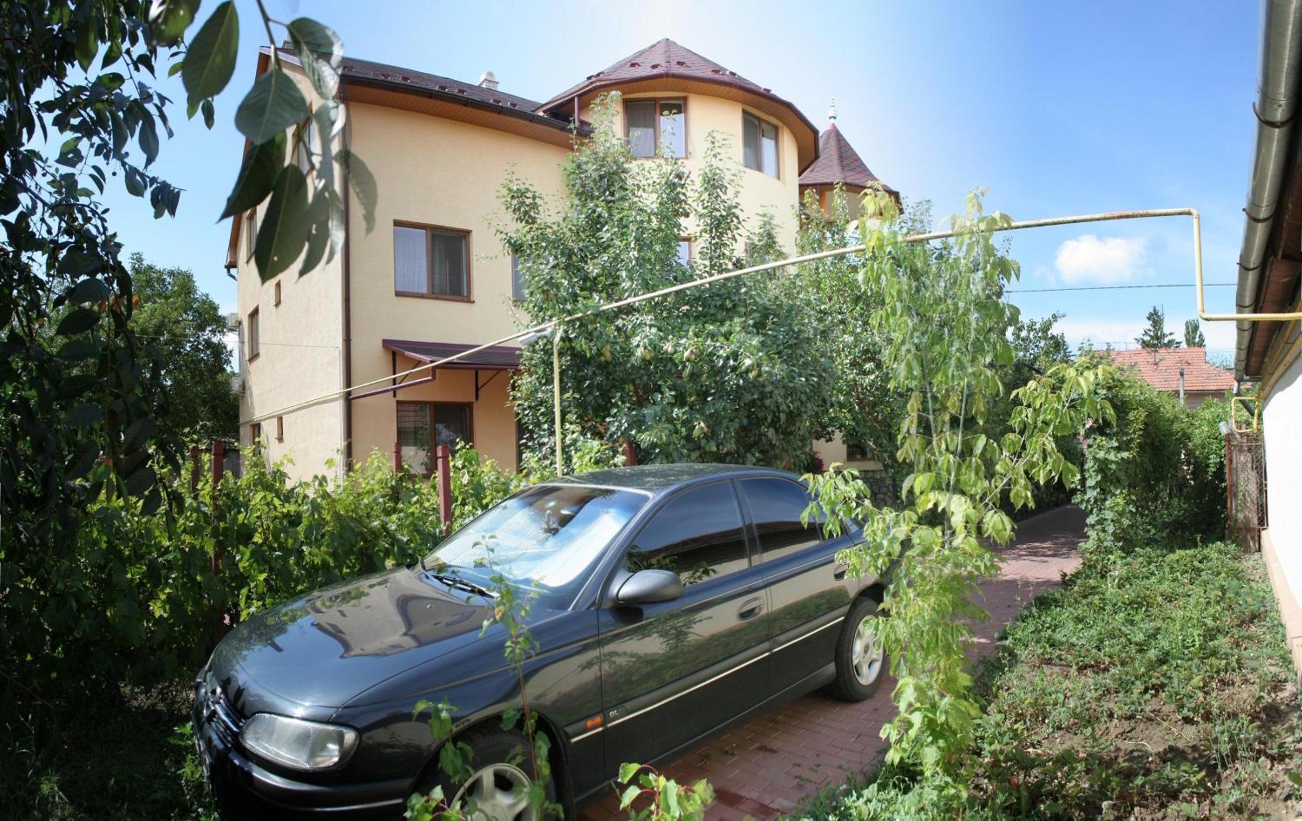 Chagari Hotel view 3