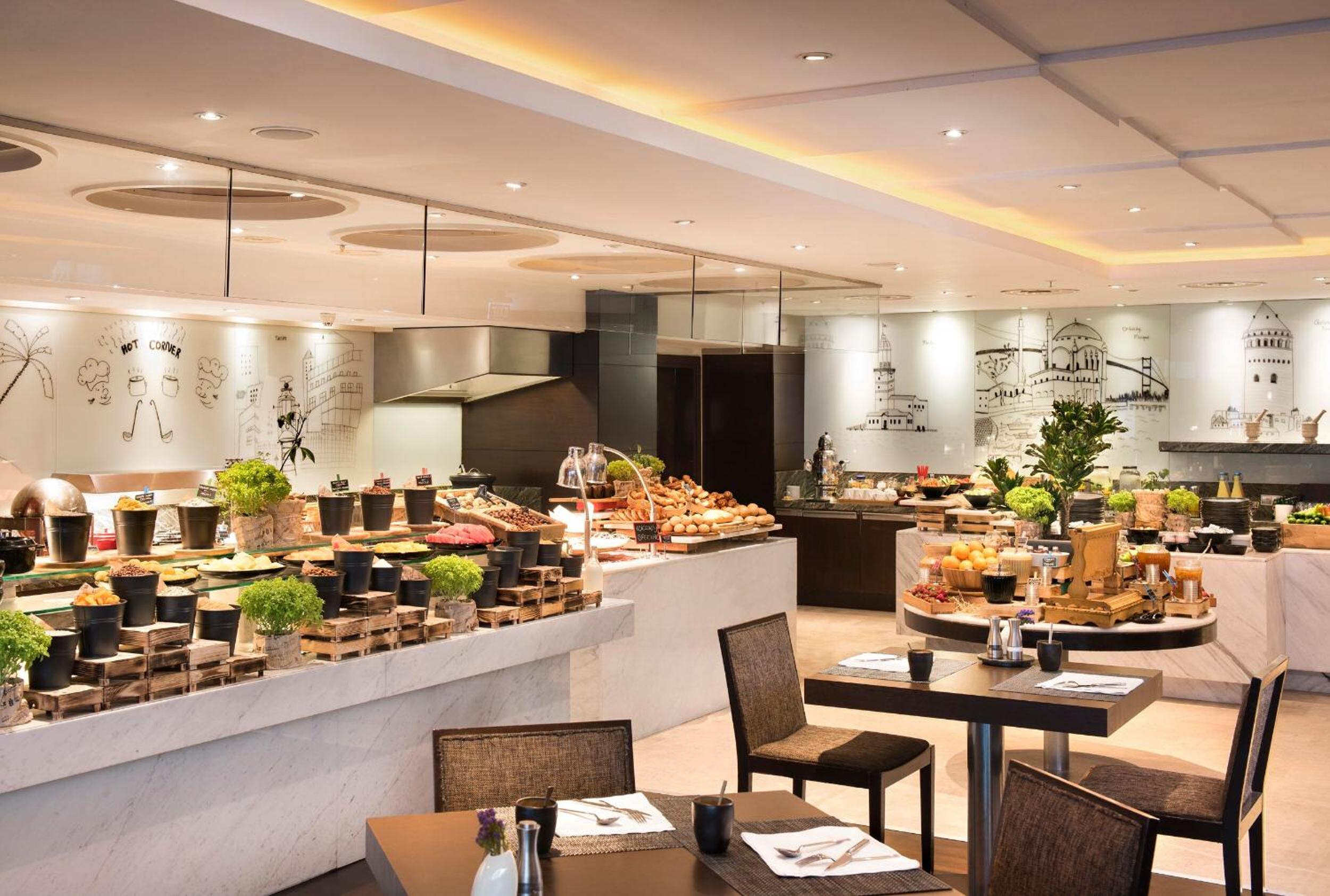 Radisson Blu Bosphorus Hotel - Image 36