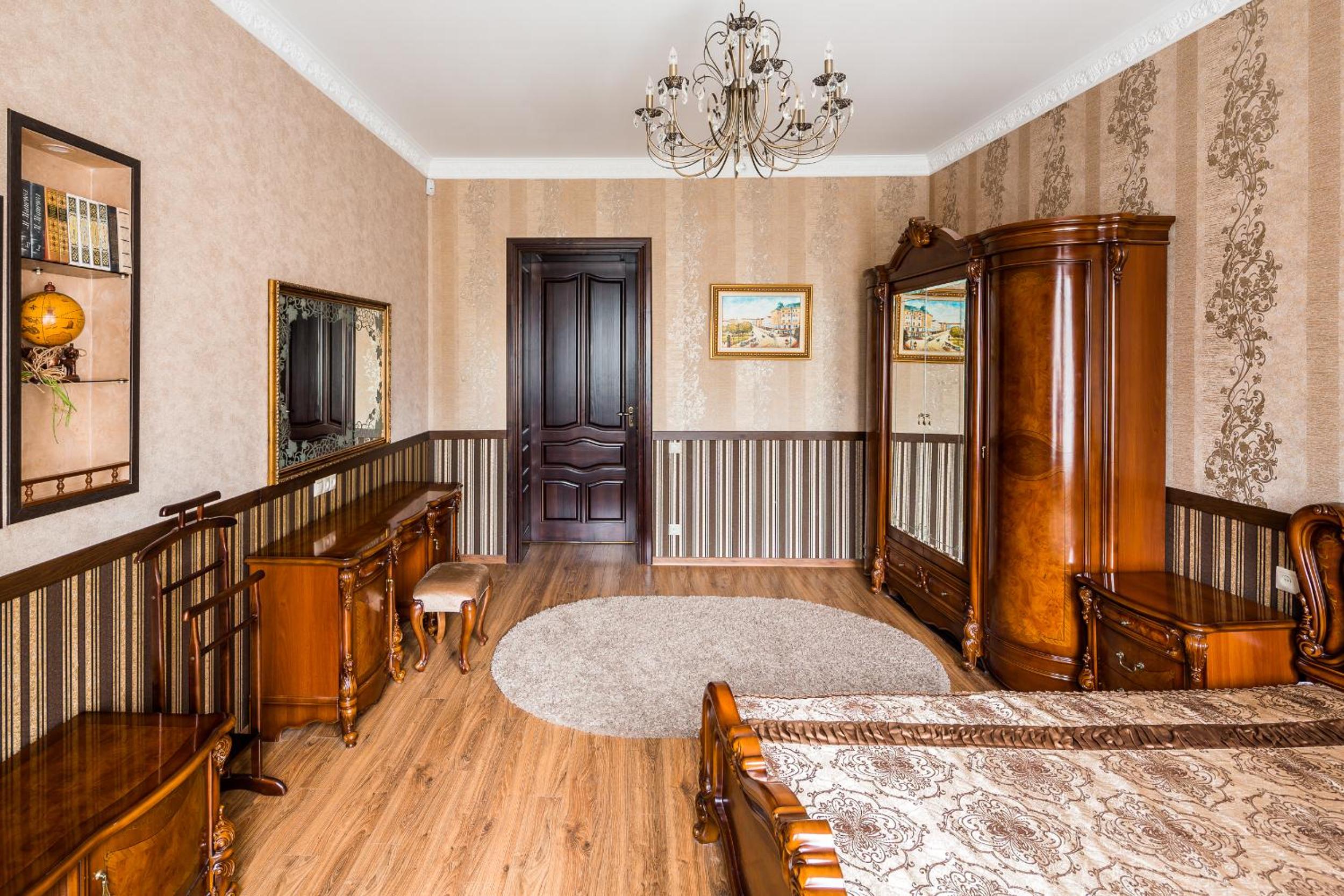 Beautiful apartment D.Galytskogo view 5