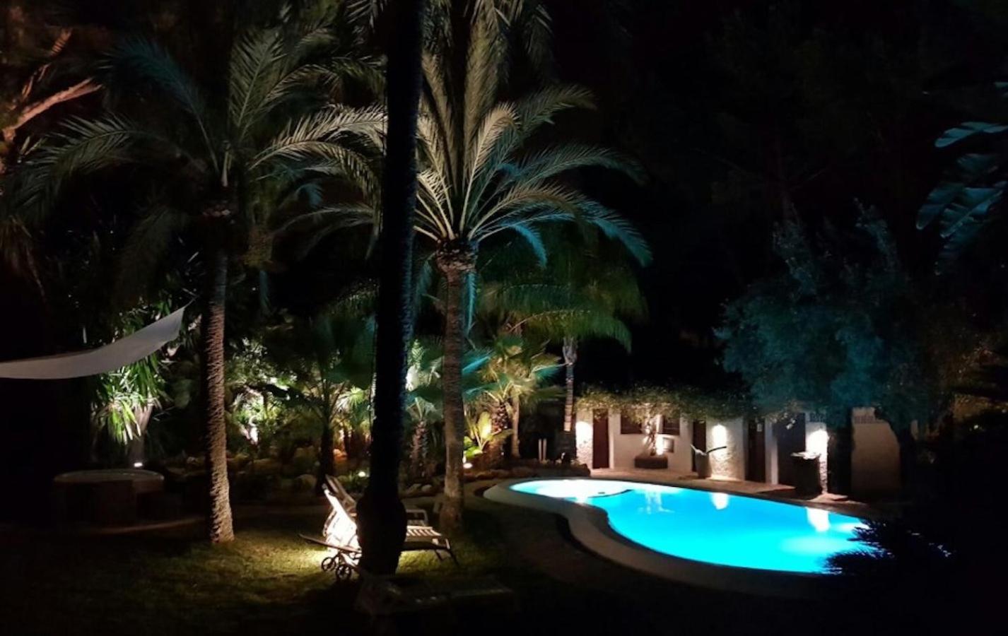 El Oasis Villa Resort