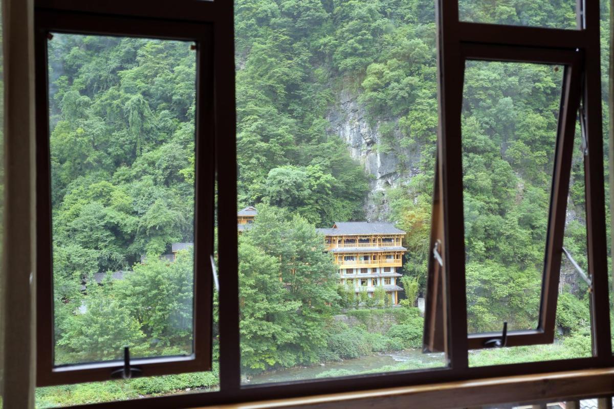 Zhangjiajie One city one inn