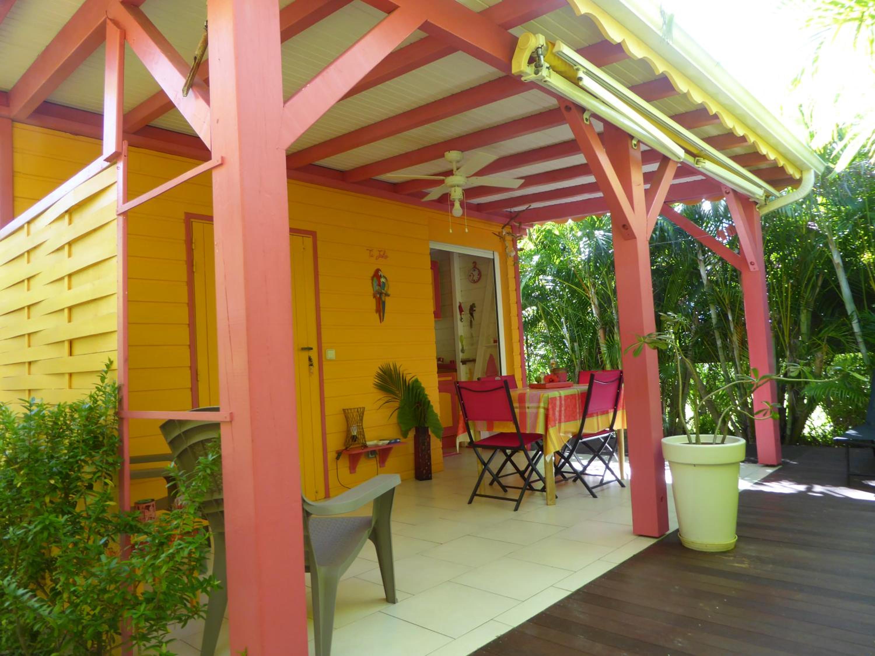 Coco Bungalows
