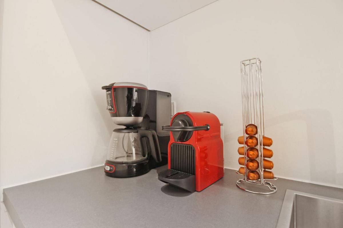Large 2p canal apartment Prinsengracht