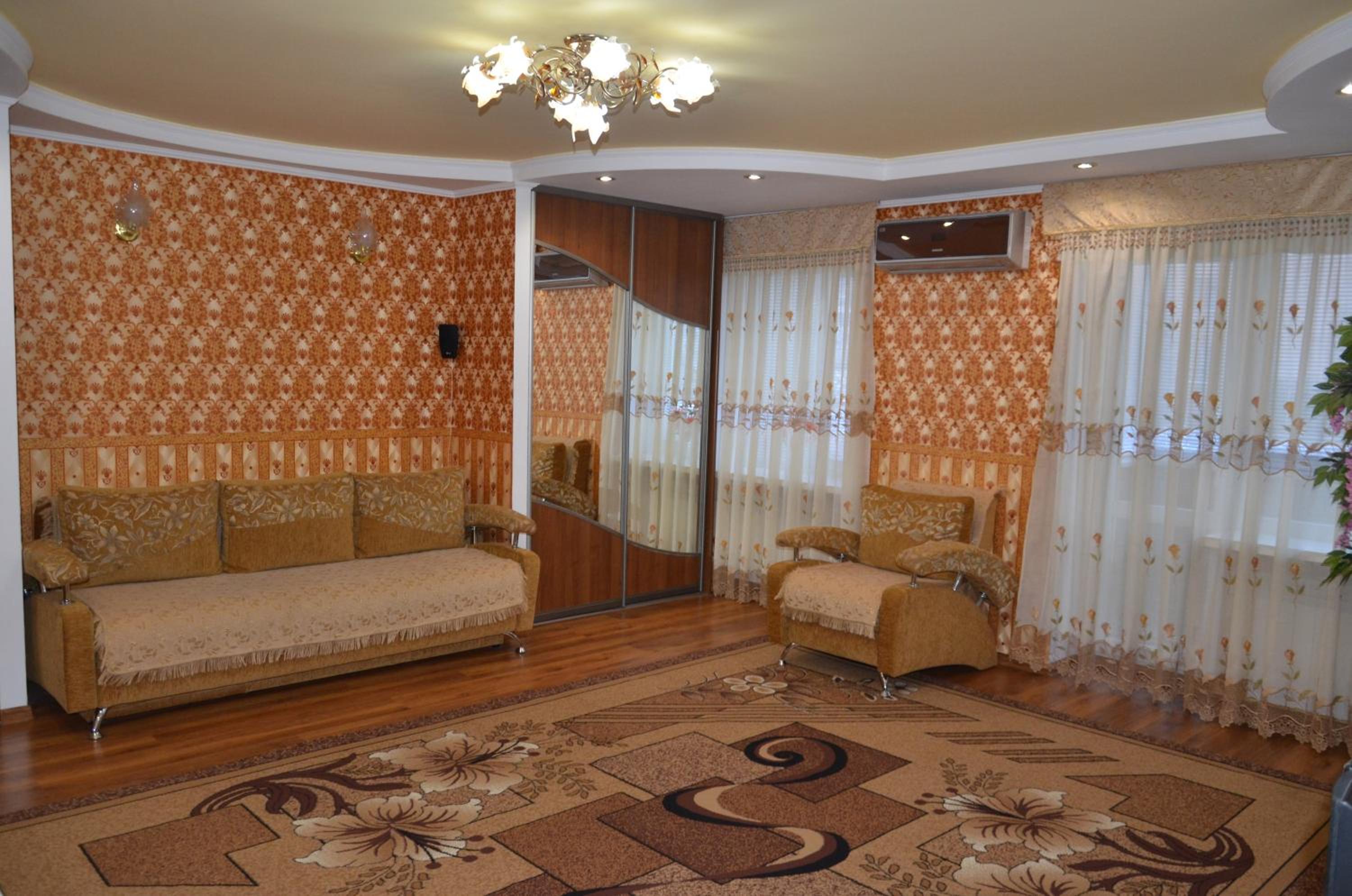 Lupova Home view 2