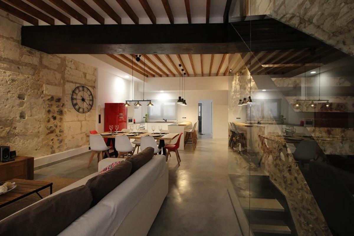 Casa Mercat view 2
