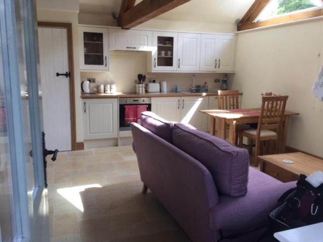 Warwick Vacations - The Potting Shed - Property Image 8