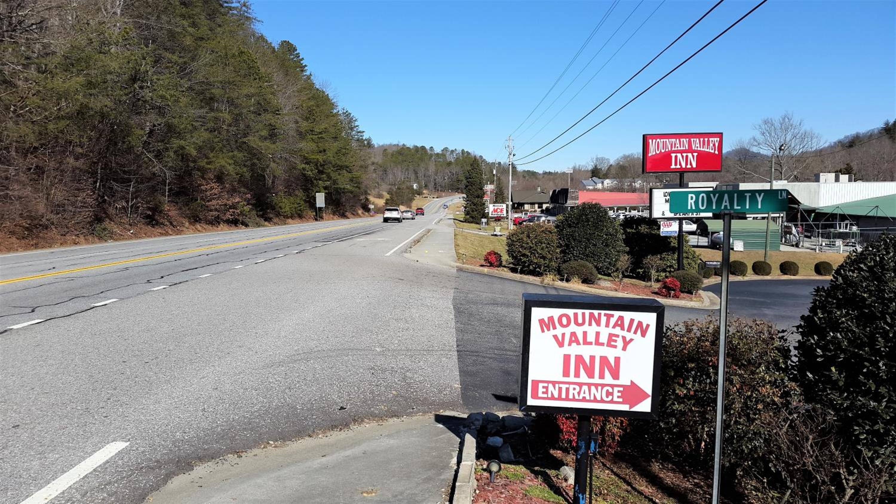 Mountain Valley Inn - Property Image 41