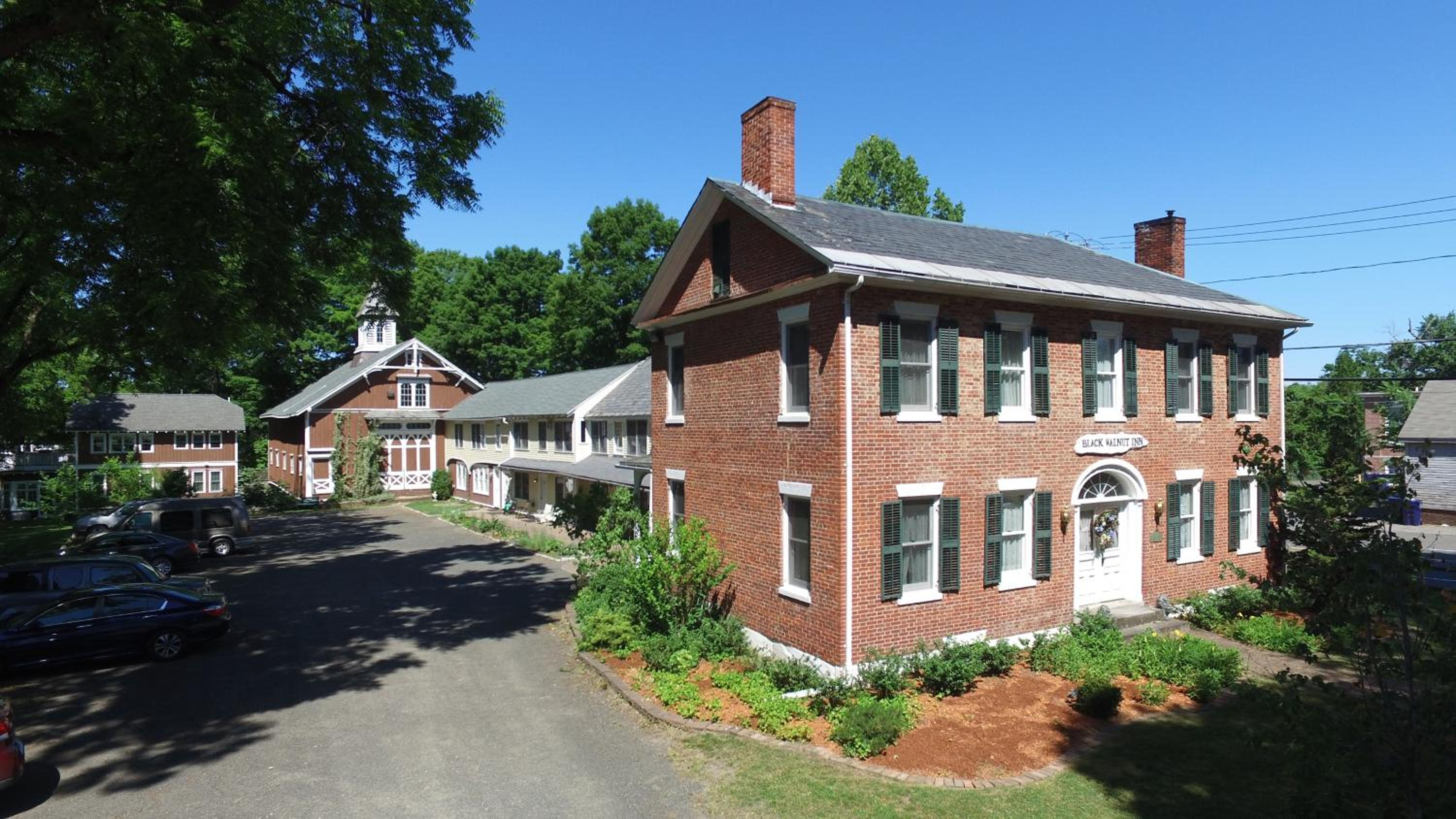 The Black Walnut Inn view 5